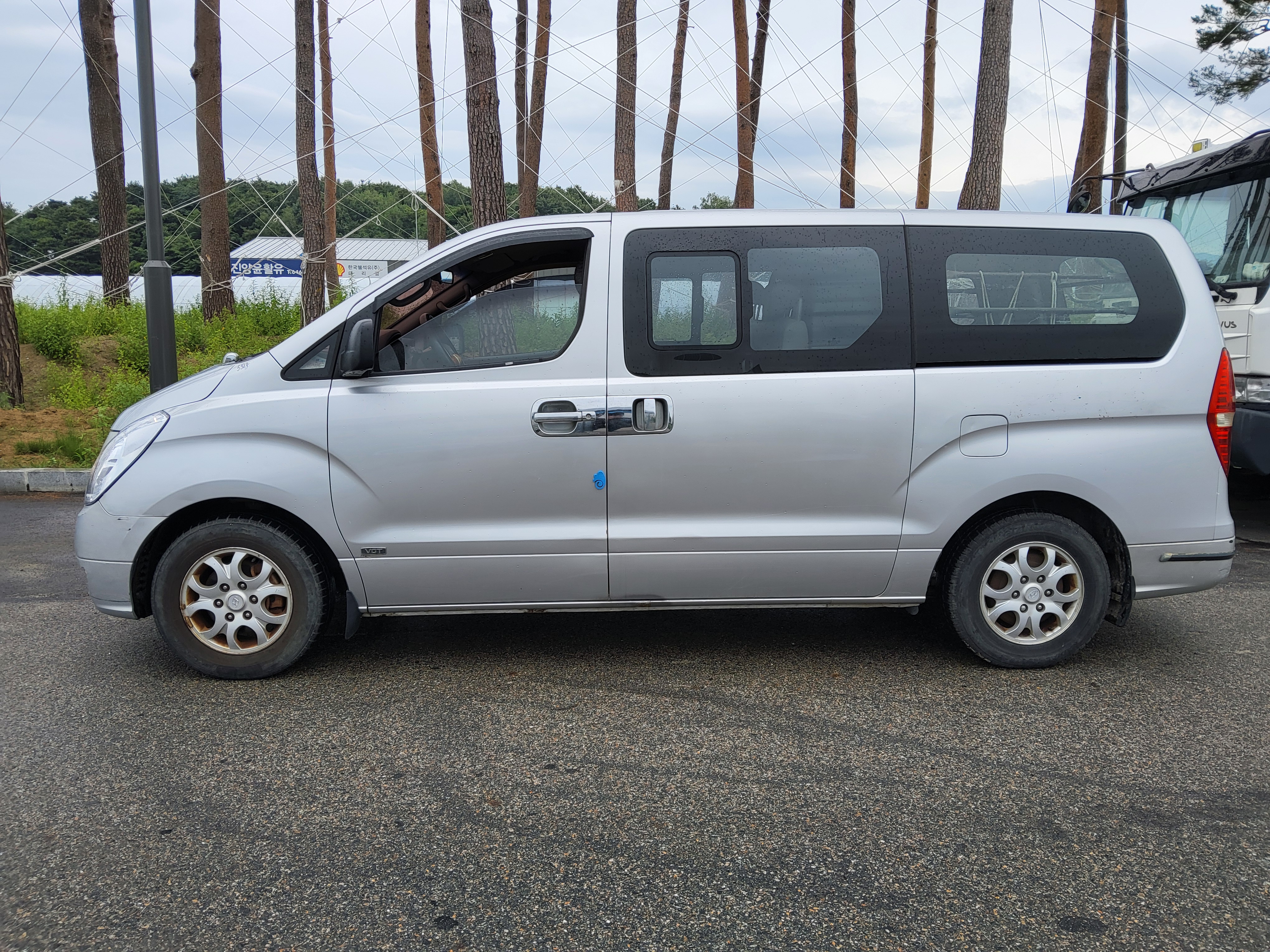 2009 Hyundai Grand Starex