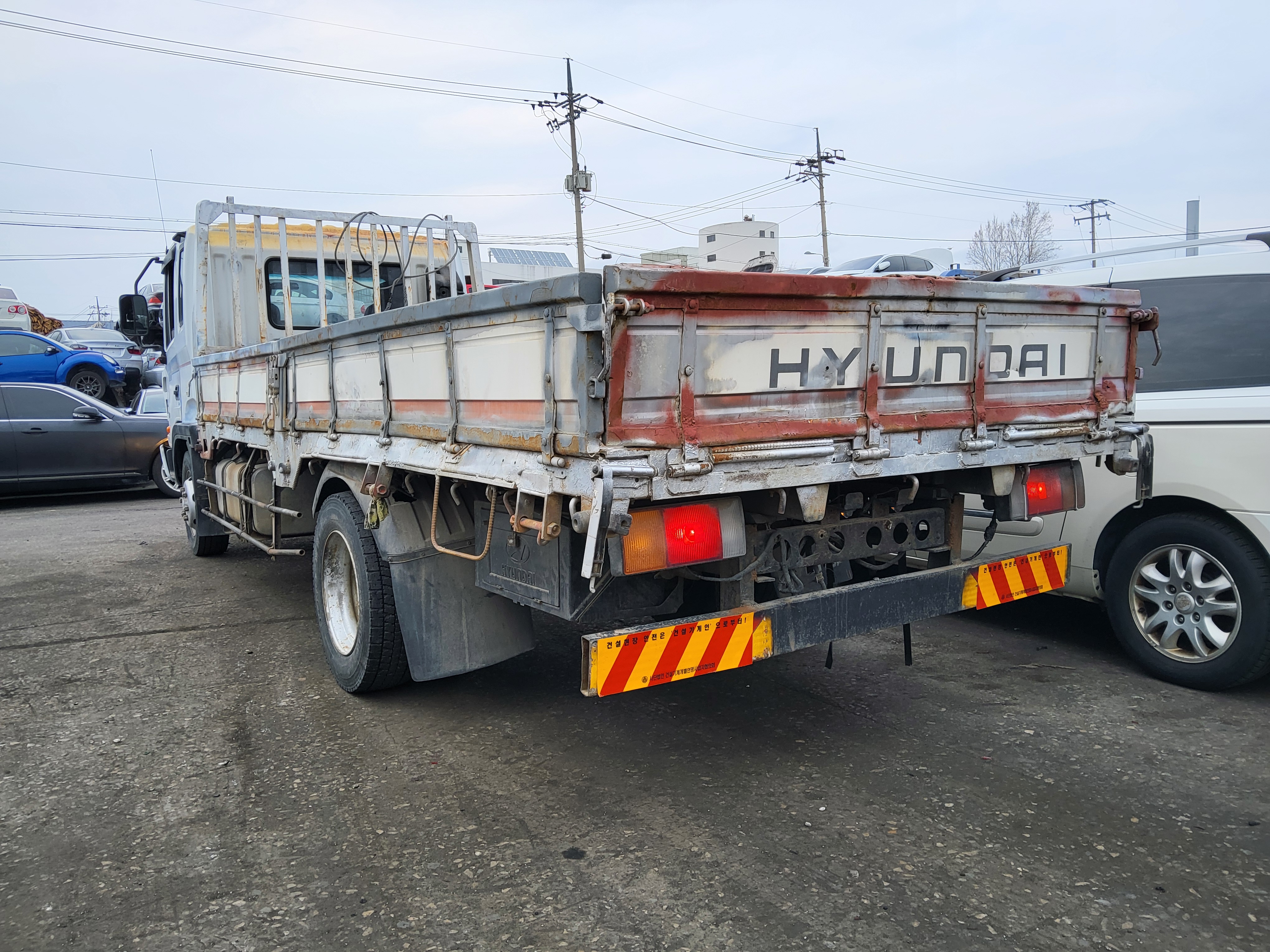 2002 Hyundai Super Truck
