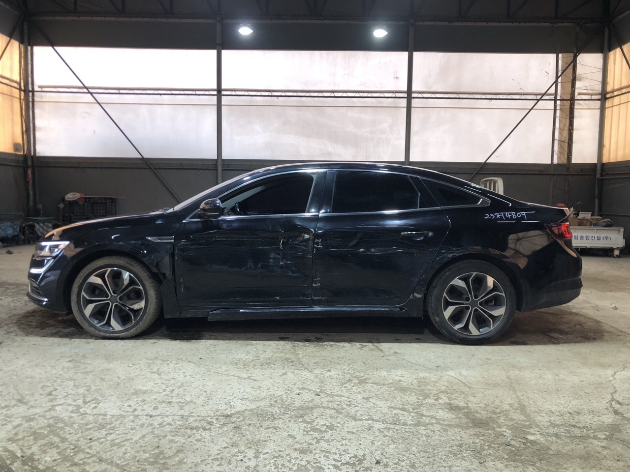 2019 Renault The New SM6