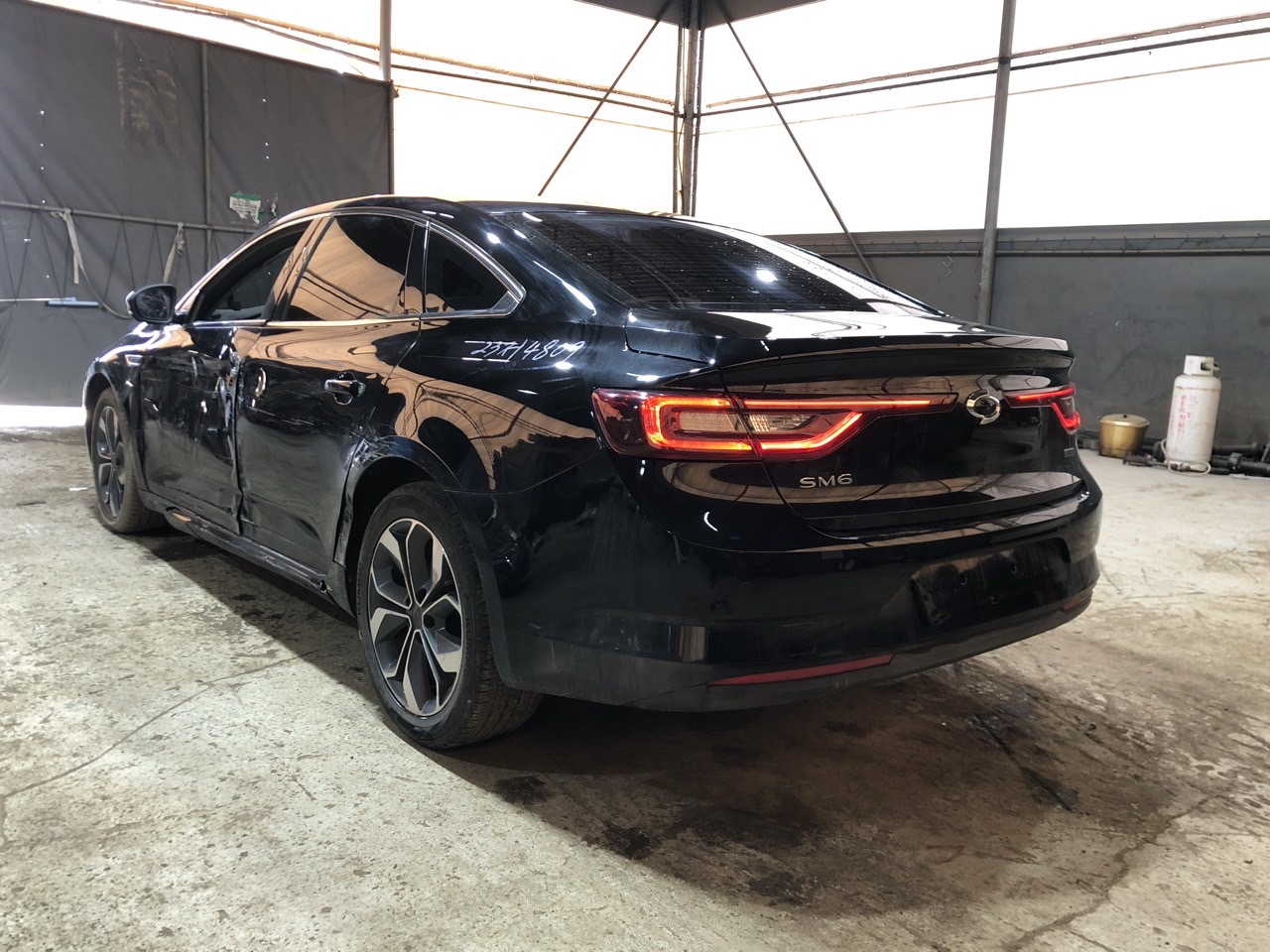 2019 Renault The New SM6