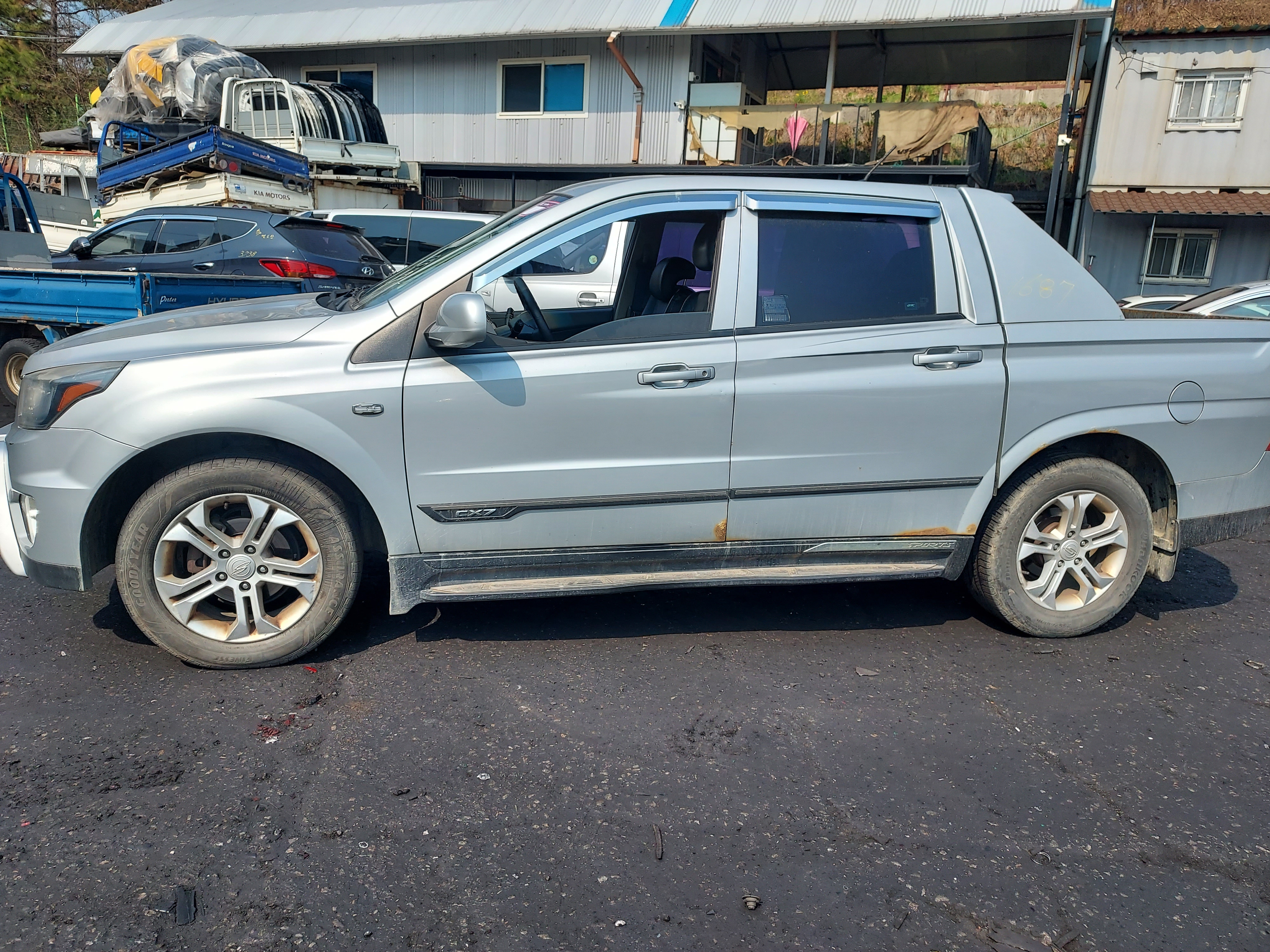 2013 KGM (Ssangyong) Korando Sports