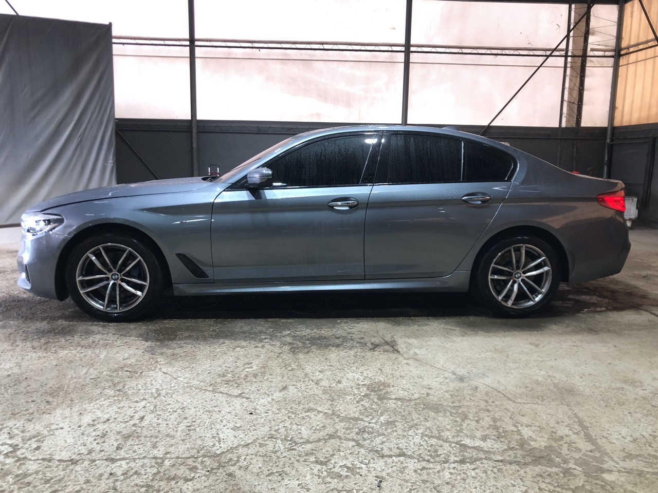 2017 BMW 5 Series G30