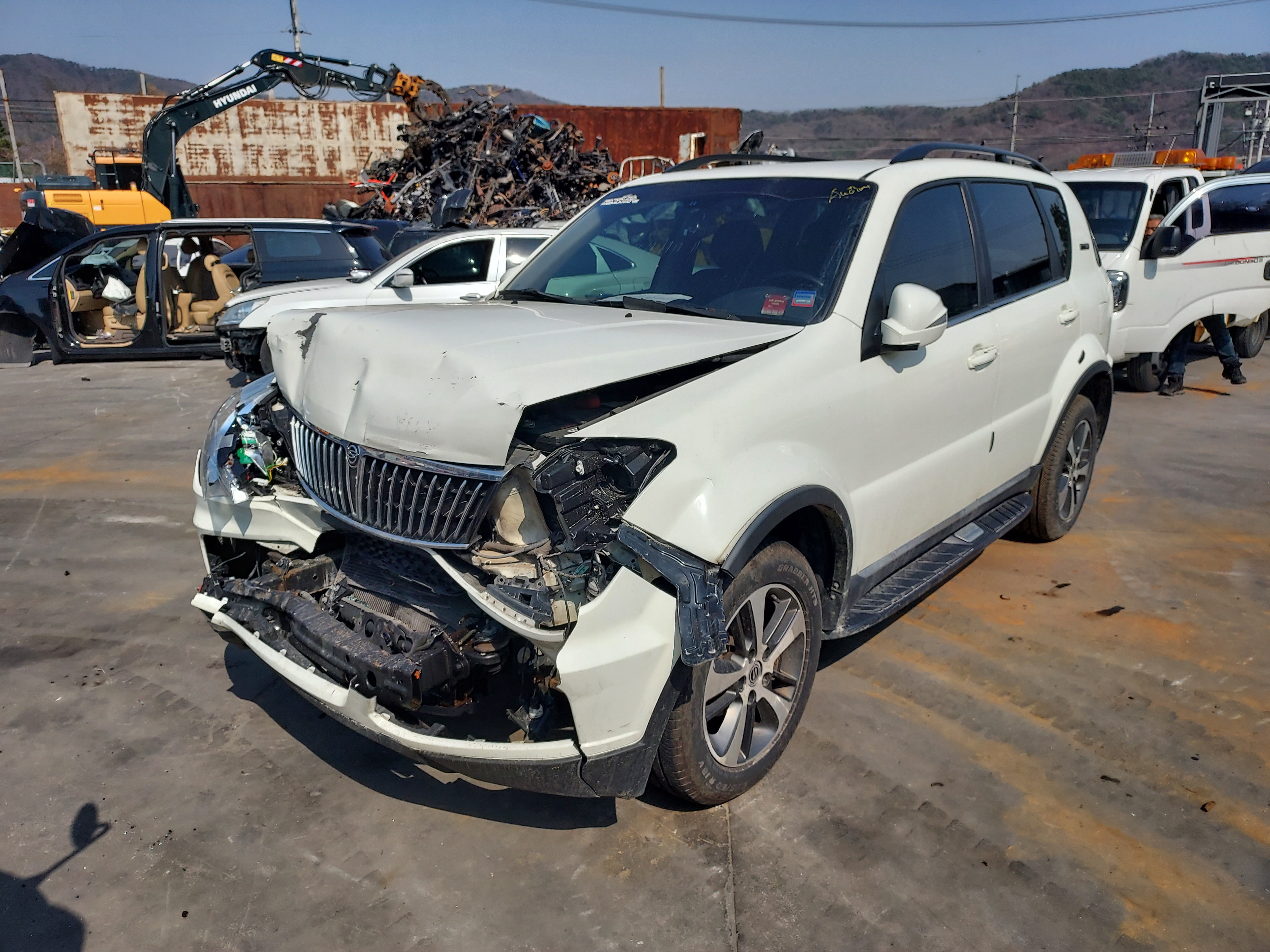 2017 KGM (Ssangyong) Rexton W