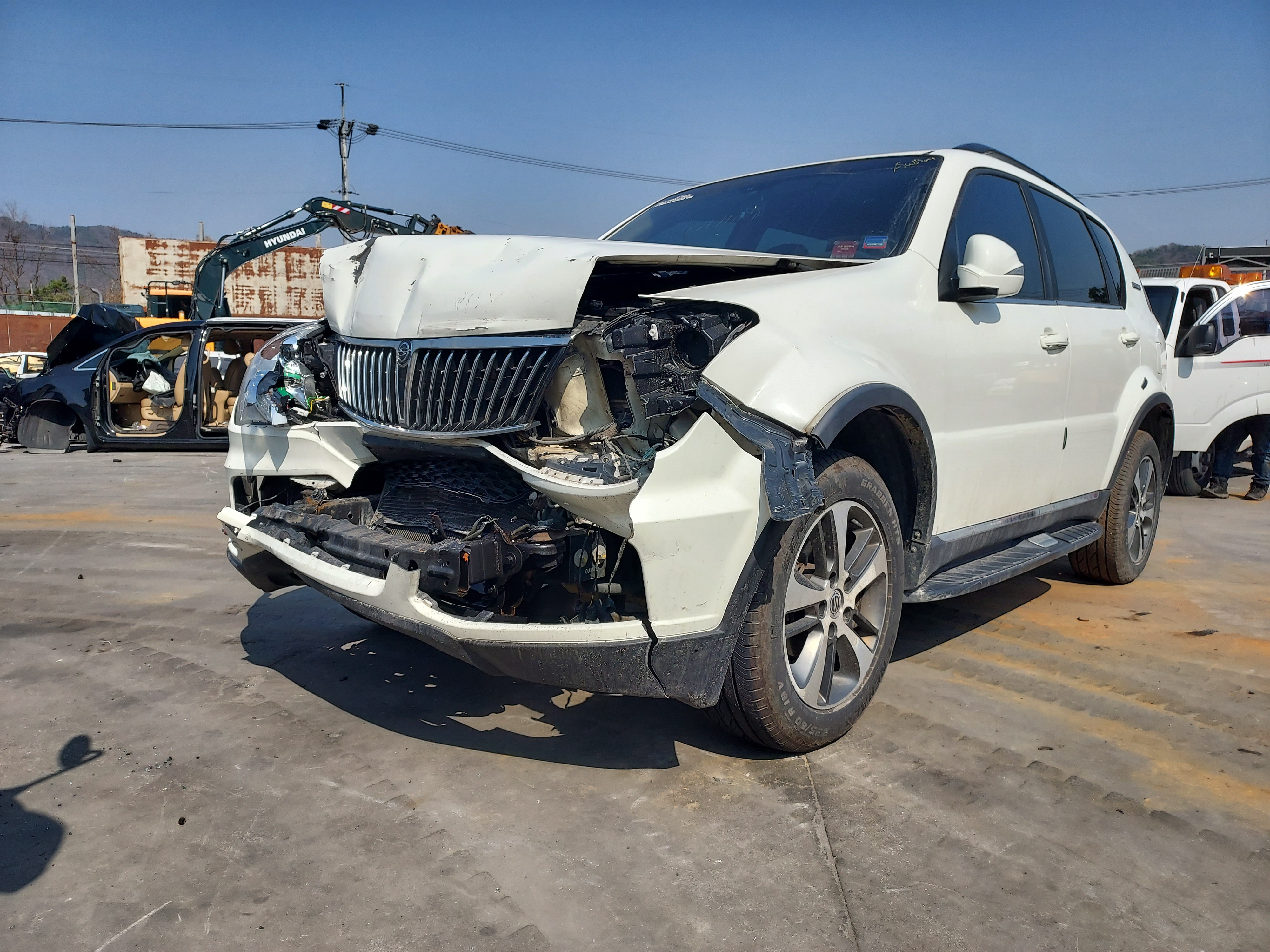 2017 KGM (Ssangyong) Rexton W