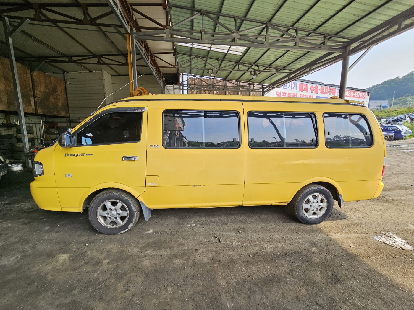 2005 Kia Bongo3 Minibus