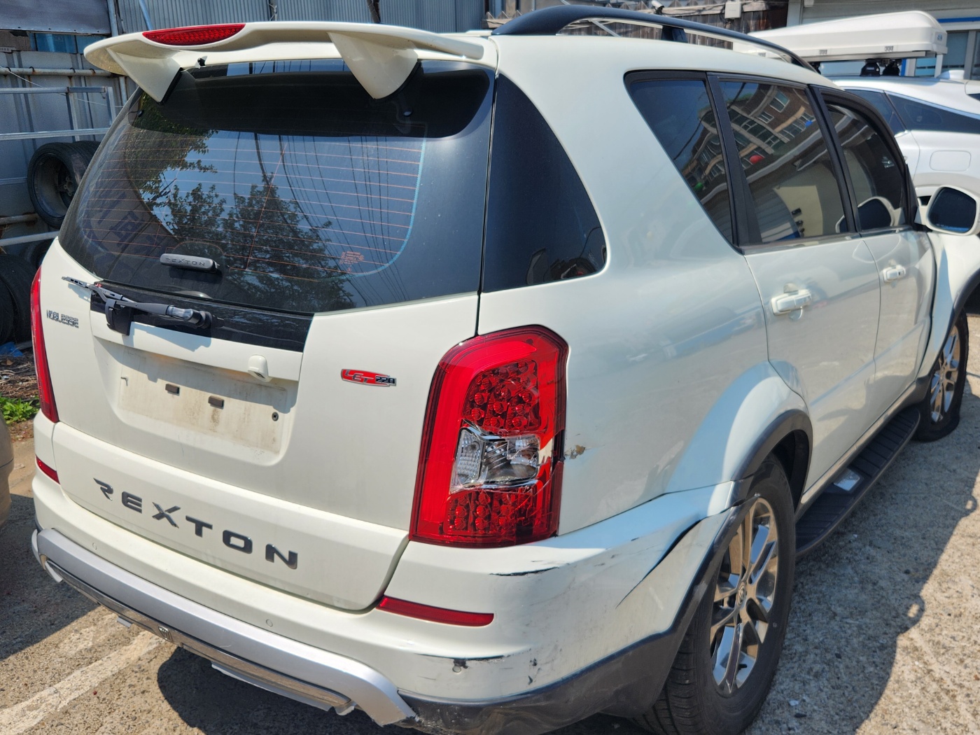 2016 KGM (Ssangyong) Rexton W
