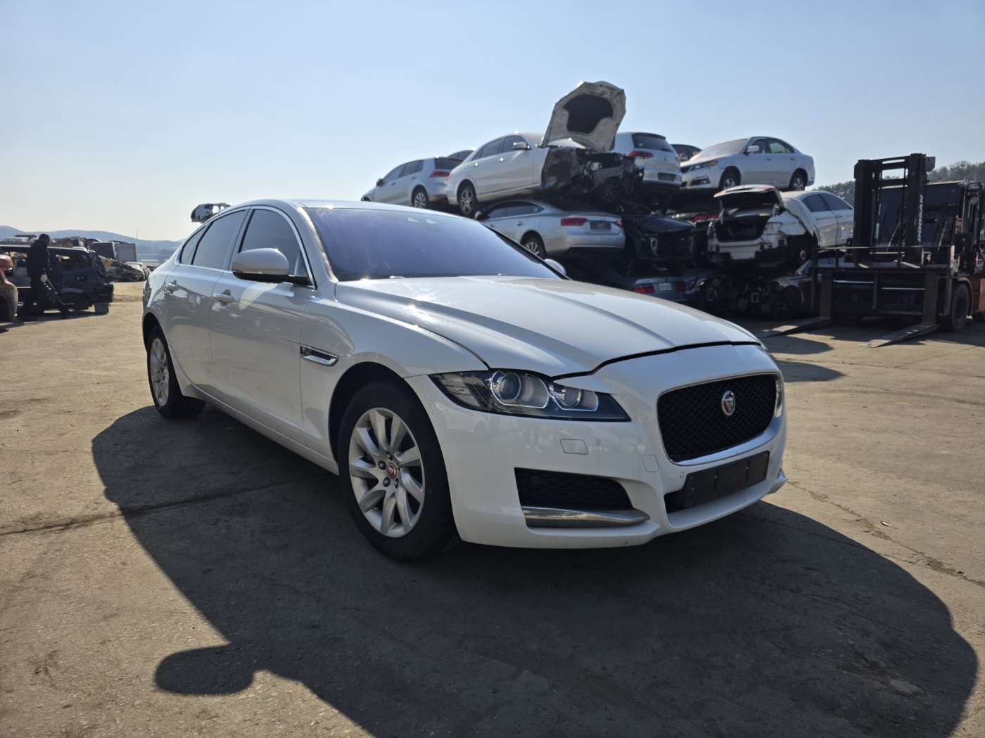 2017 Jaguar XF X260