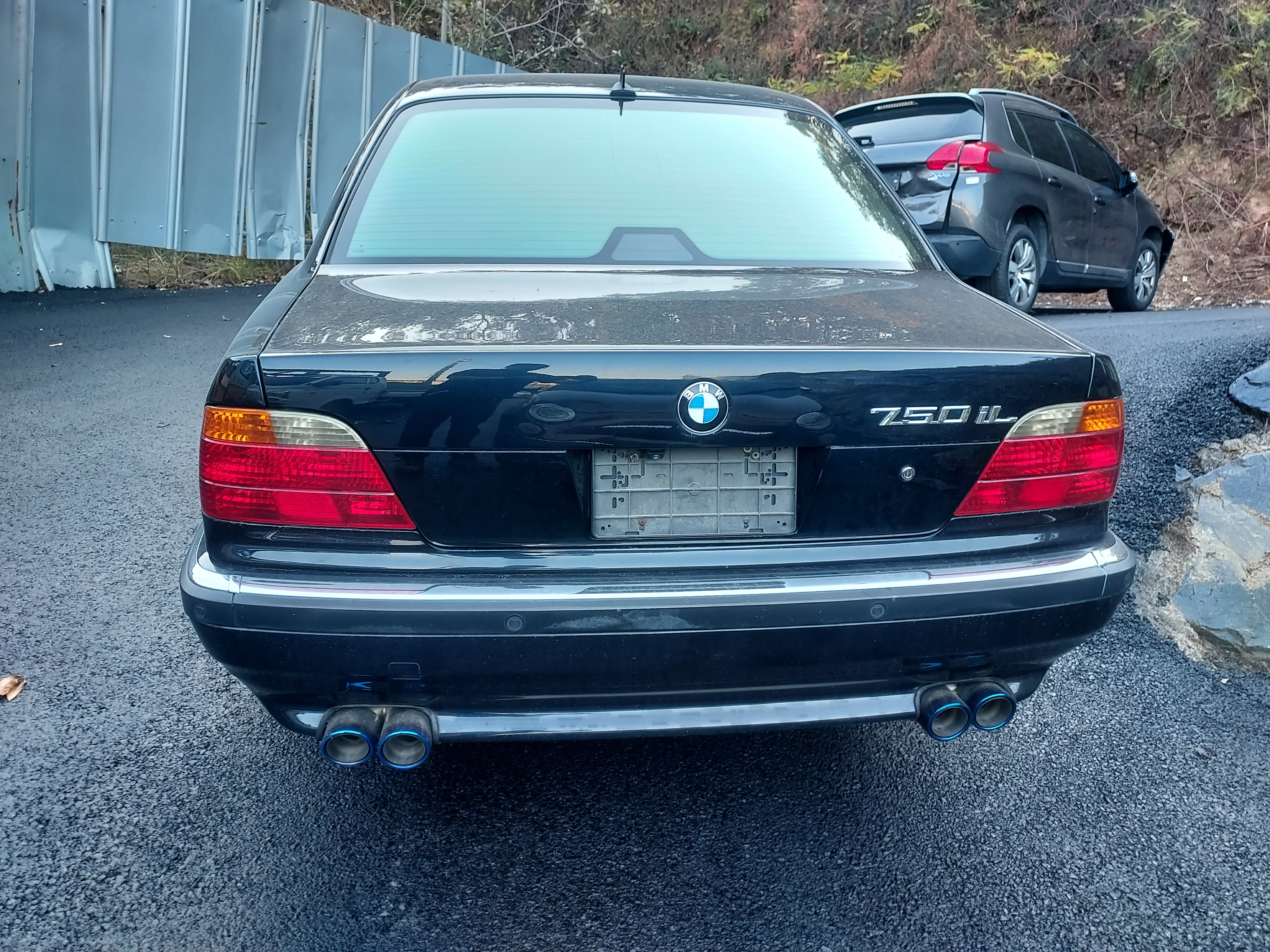 2001 BMW BMW