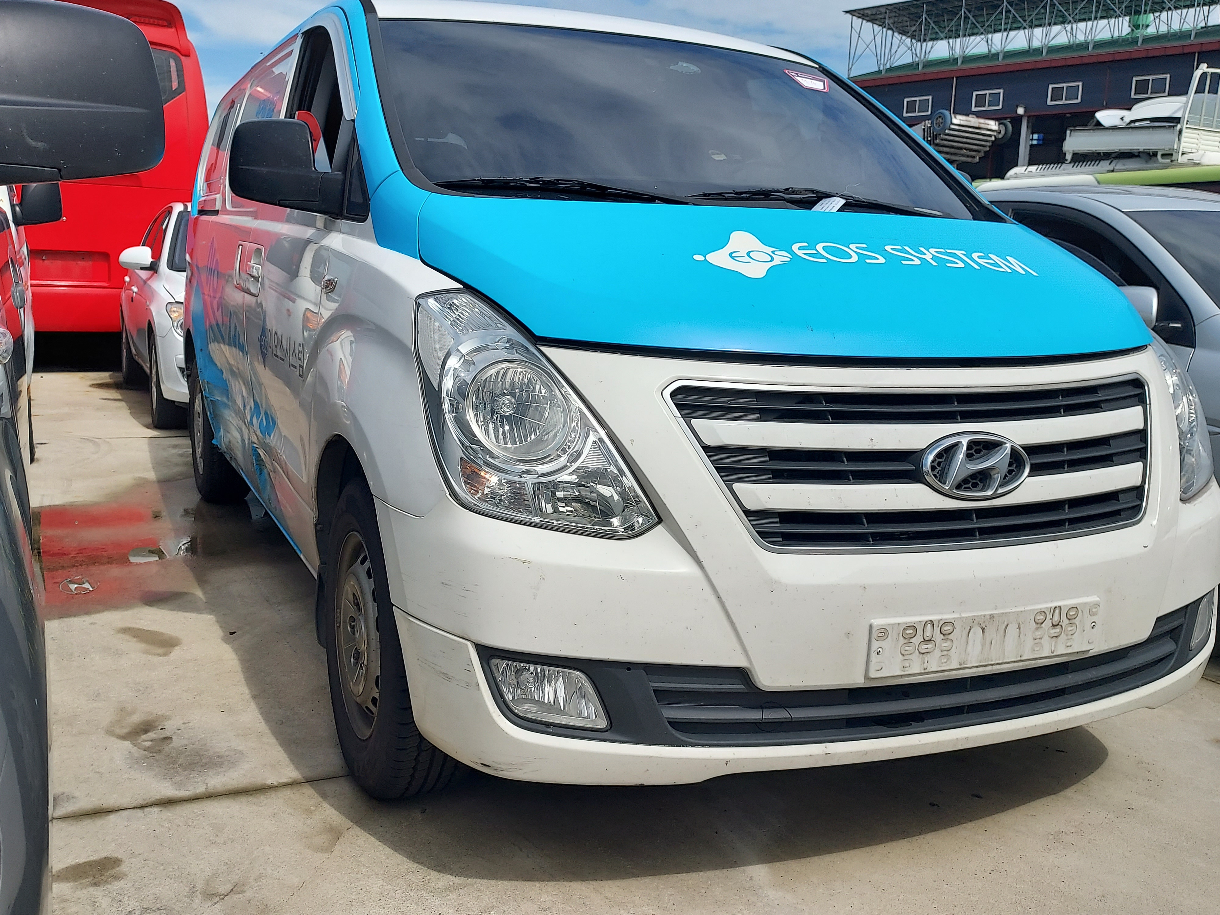 2016 Hyundai Grand Starex