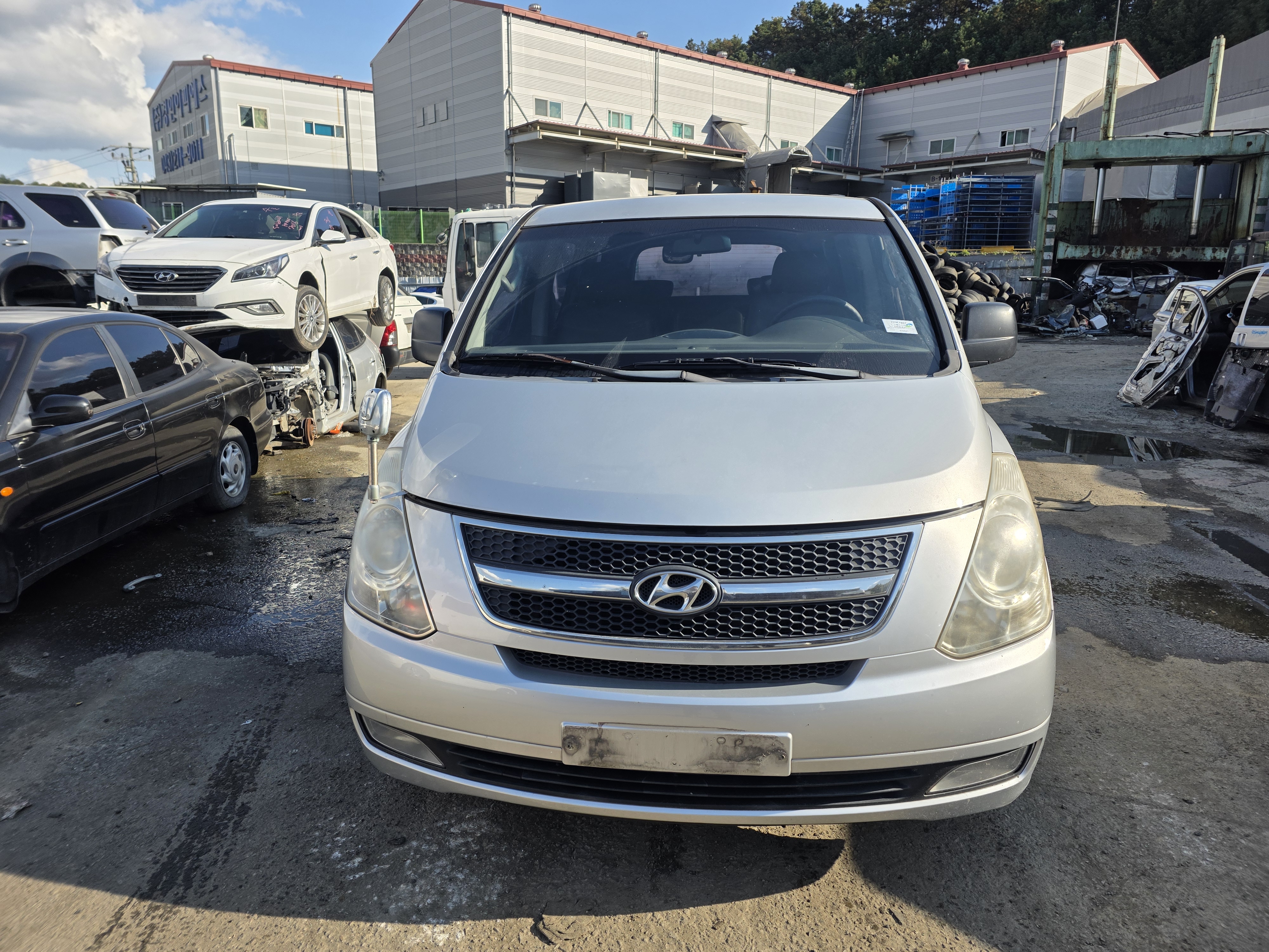 2008 Hyundai Grand Starex