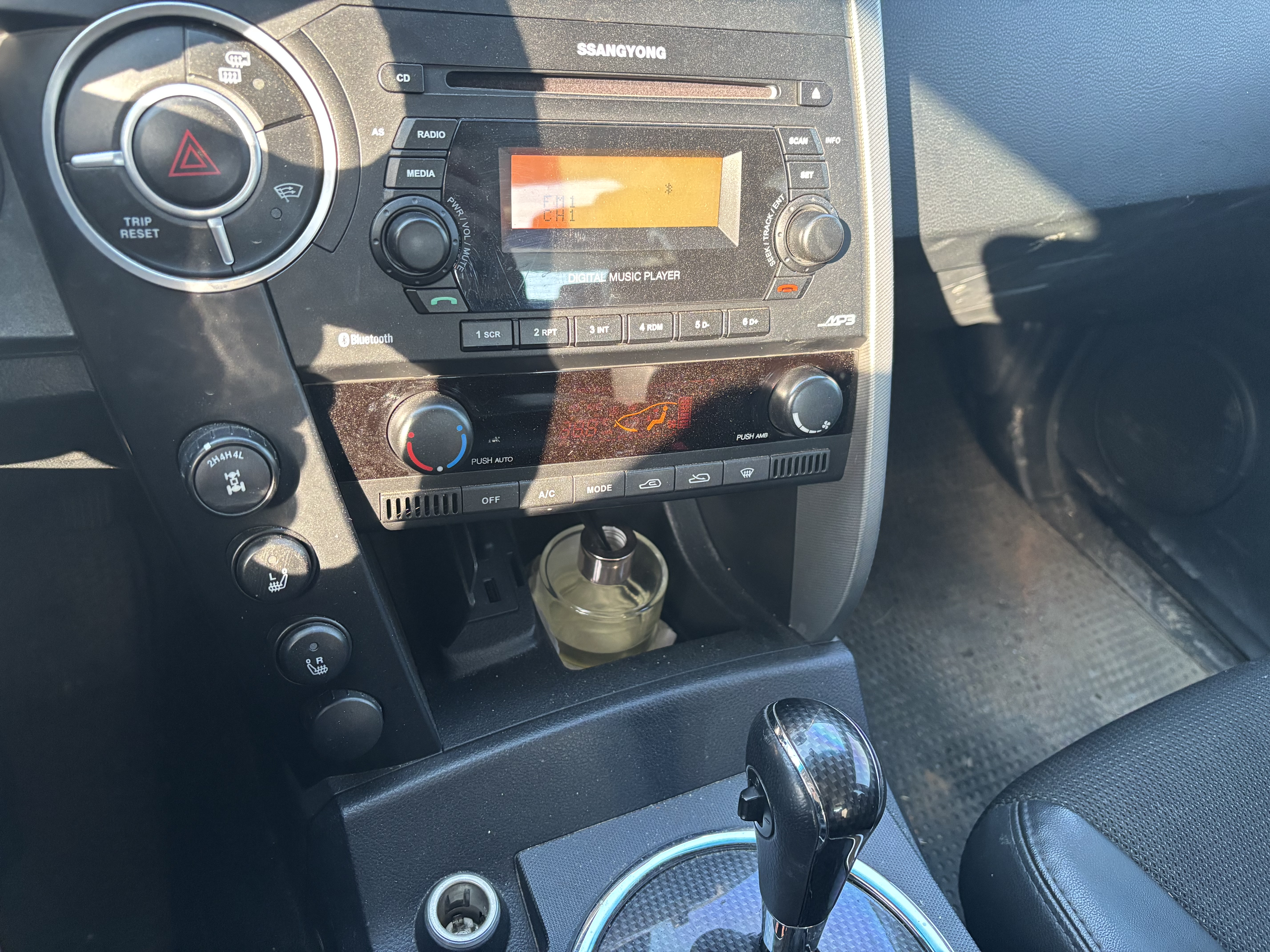 2012 KGM (Ssangyong) Korando Sports