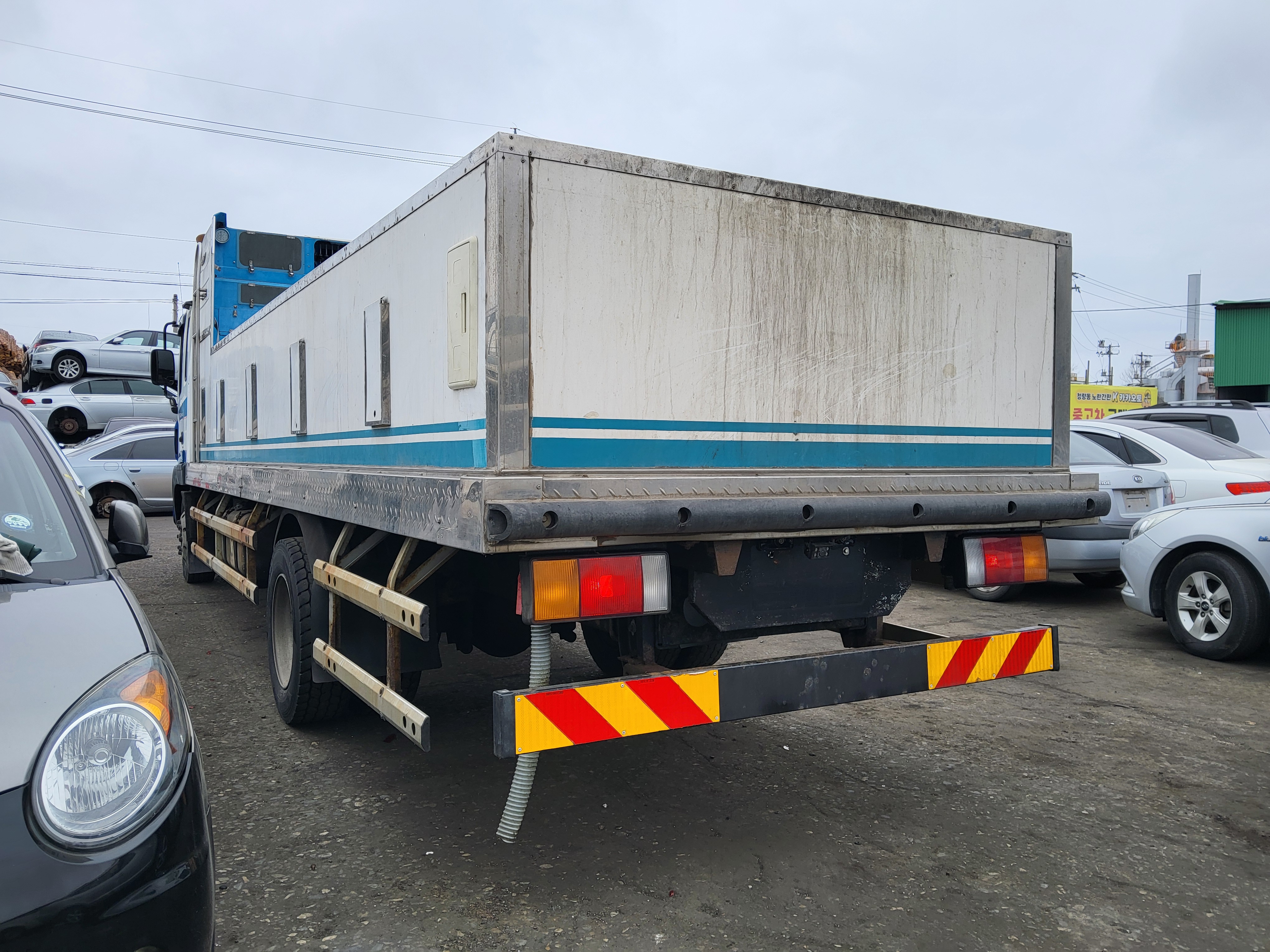 2010 Hyundai Mega Truck