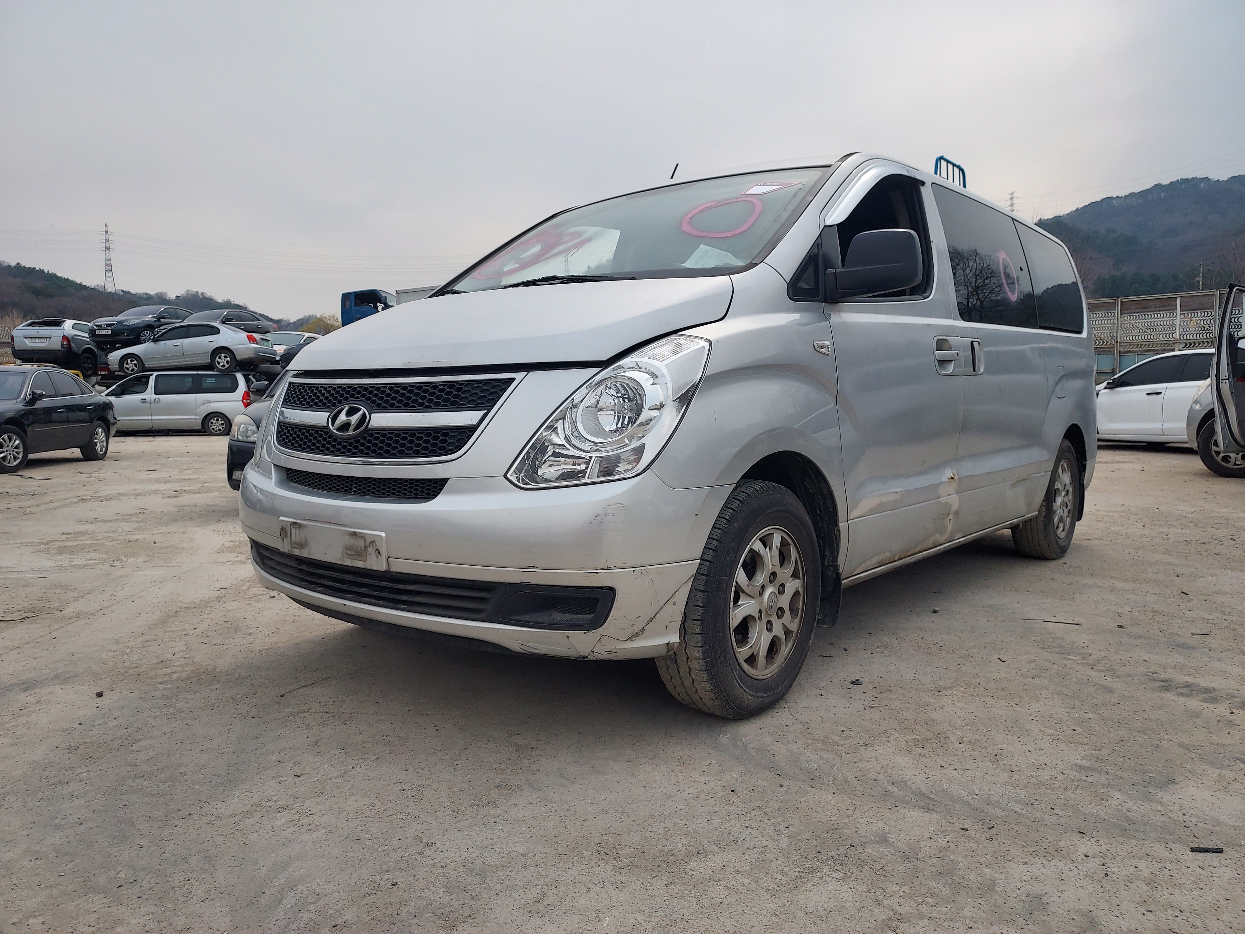 2010 Hyundai Grand Starex