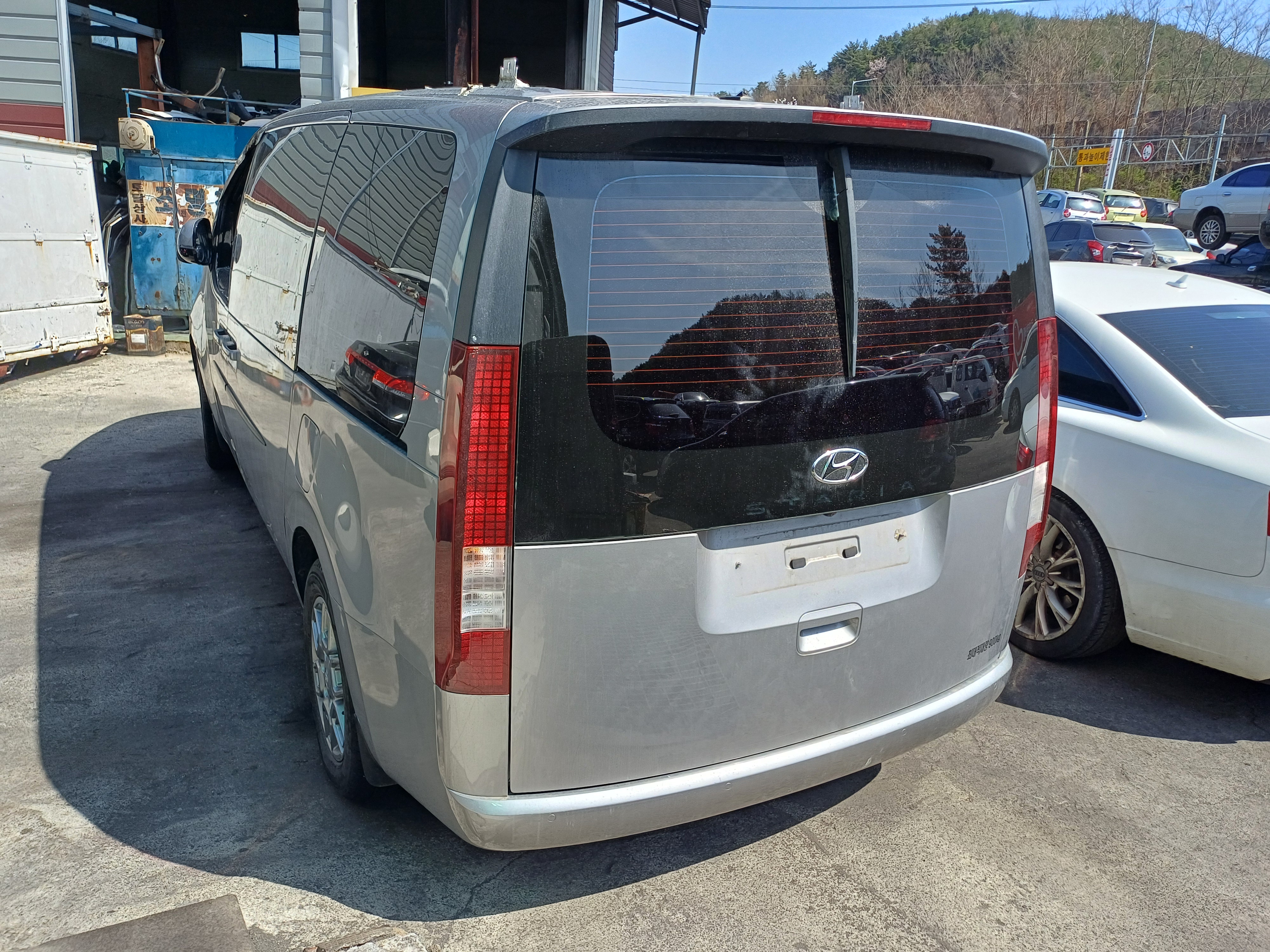 2022 Hyundai STARIA