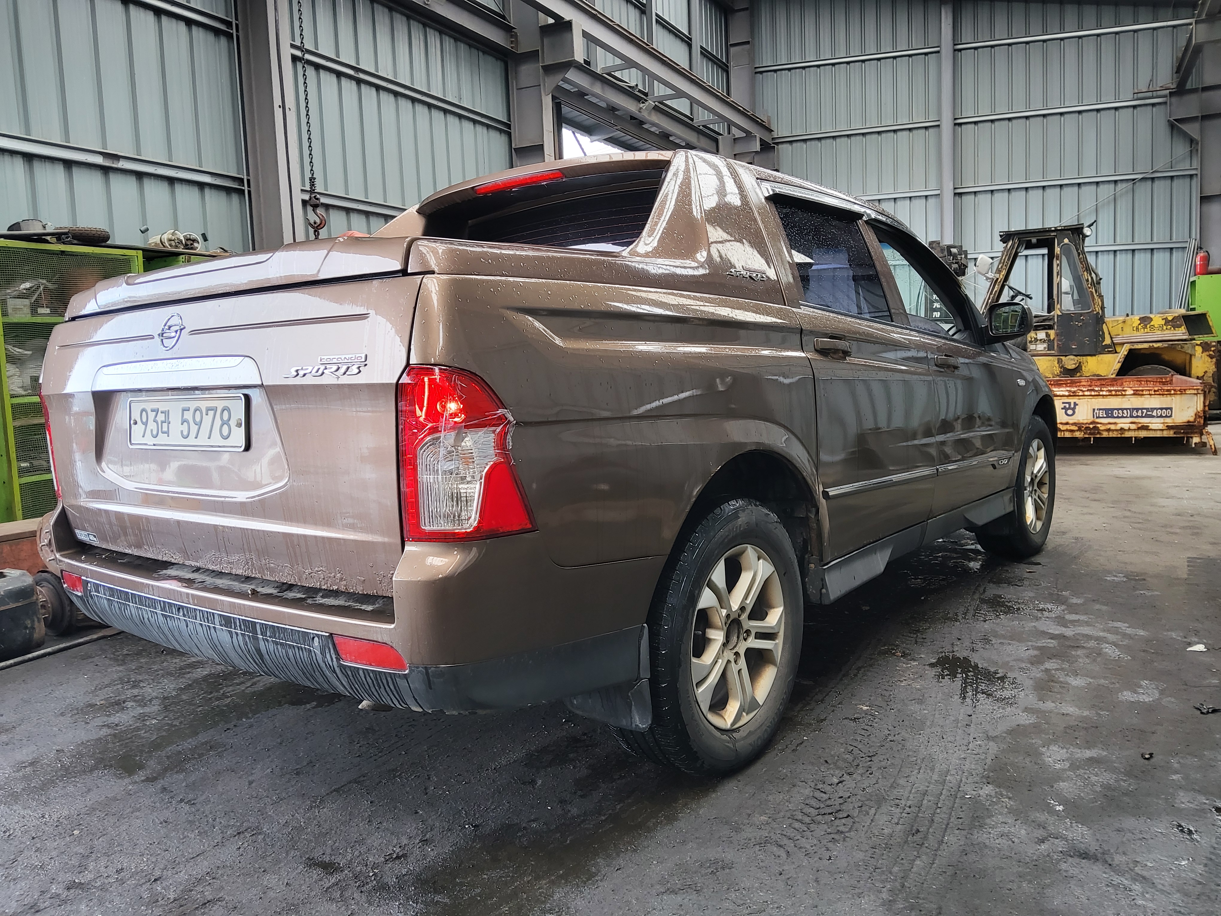 2012 KGM (Ssangyong) Korando Sports