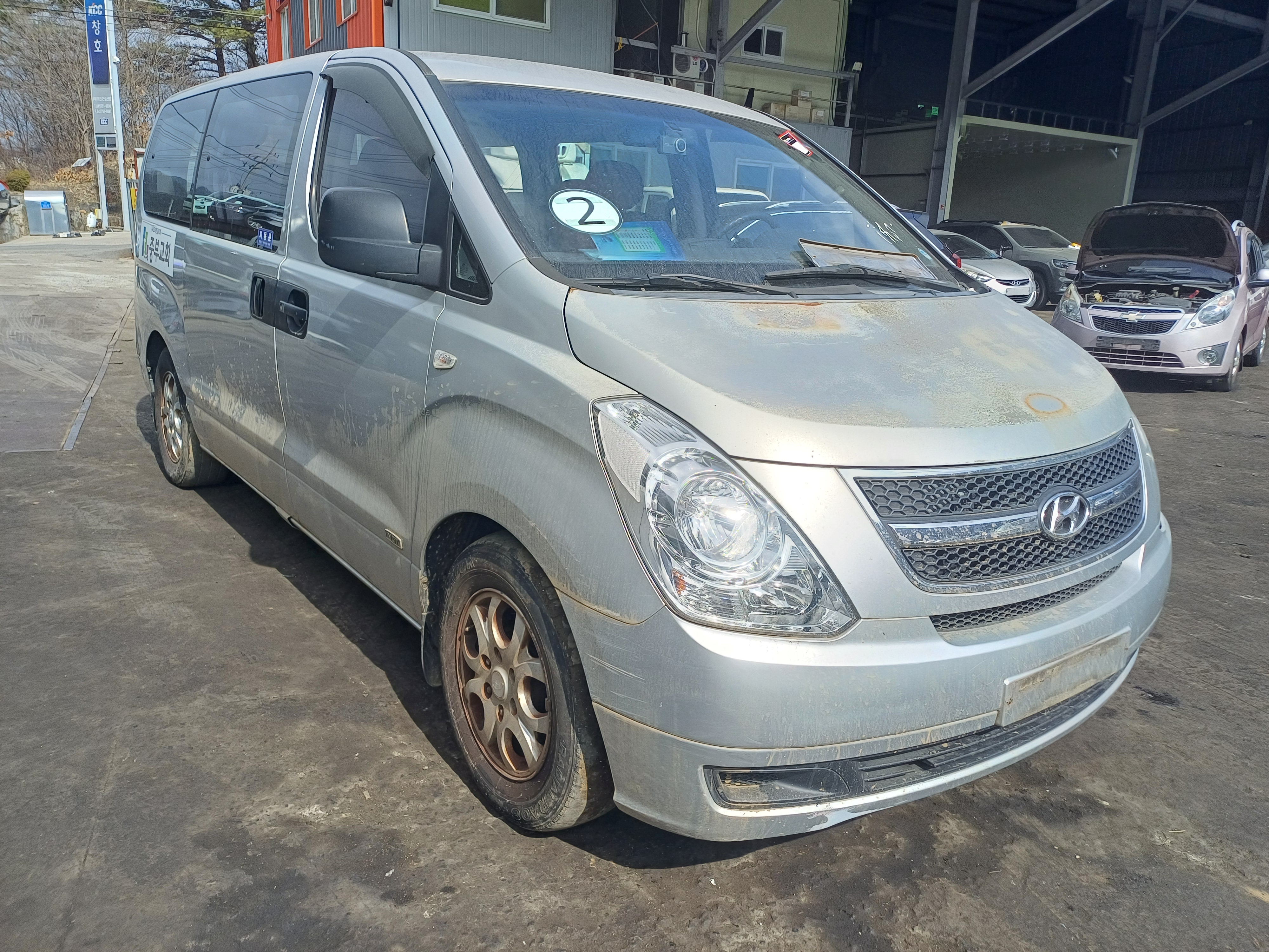 2009 Hyundai Grand Starex