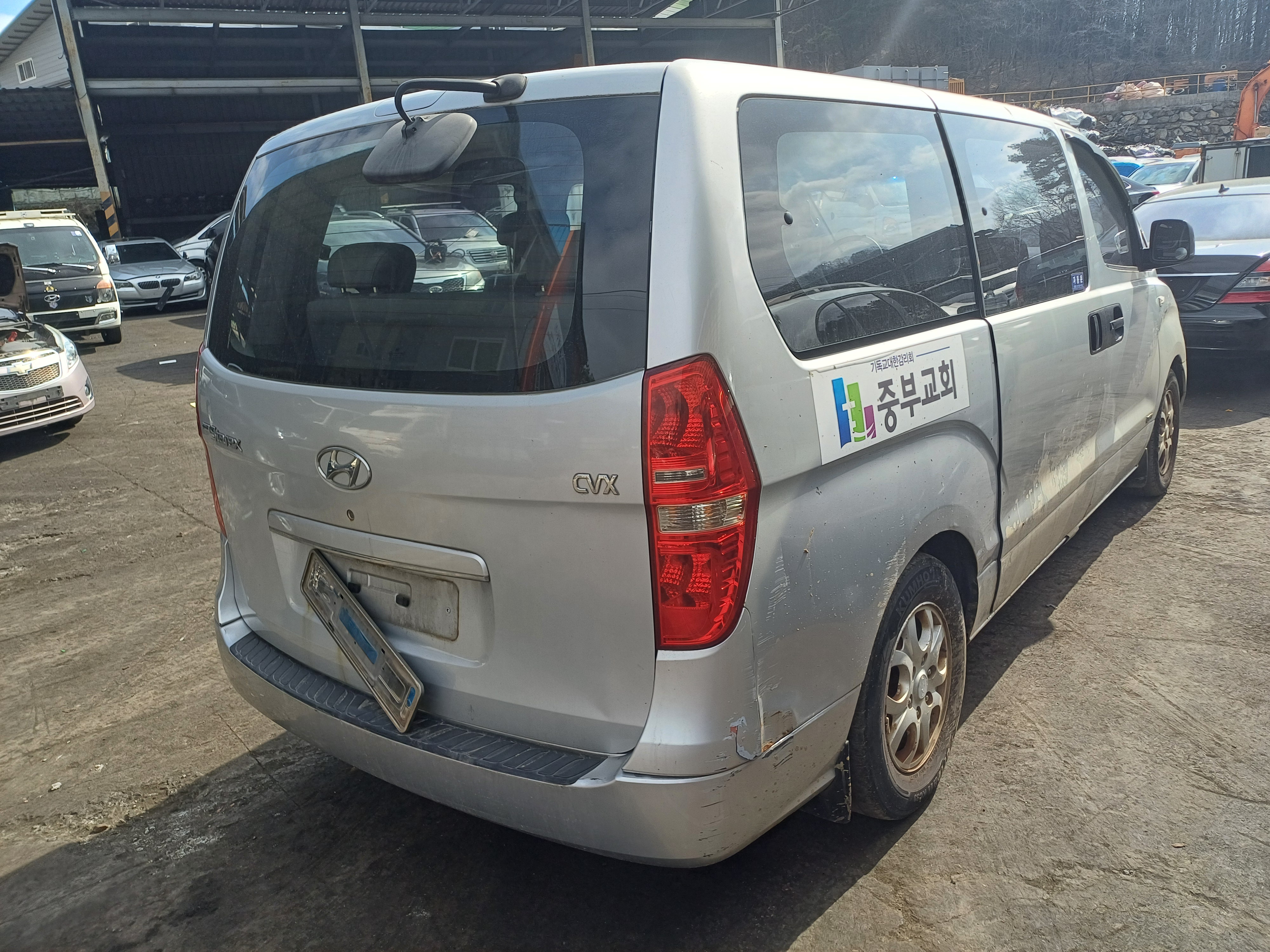 2009 Hyundai Grand Starex
