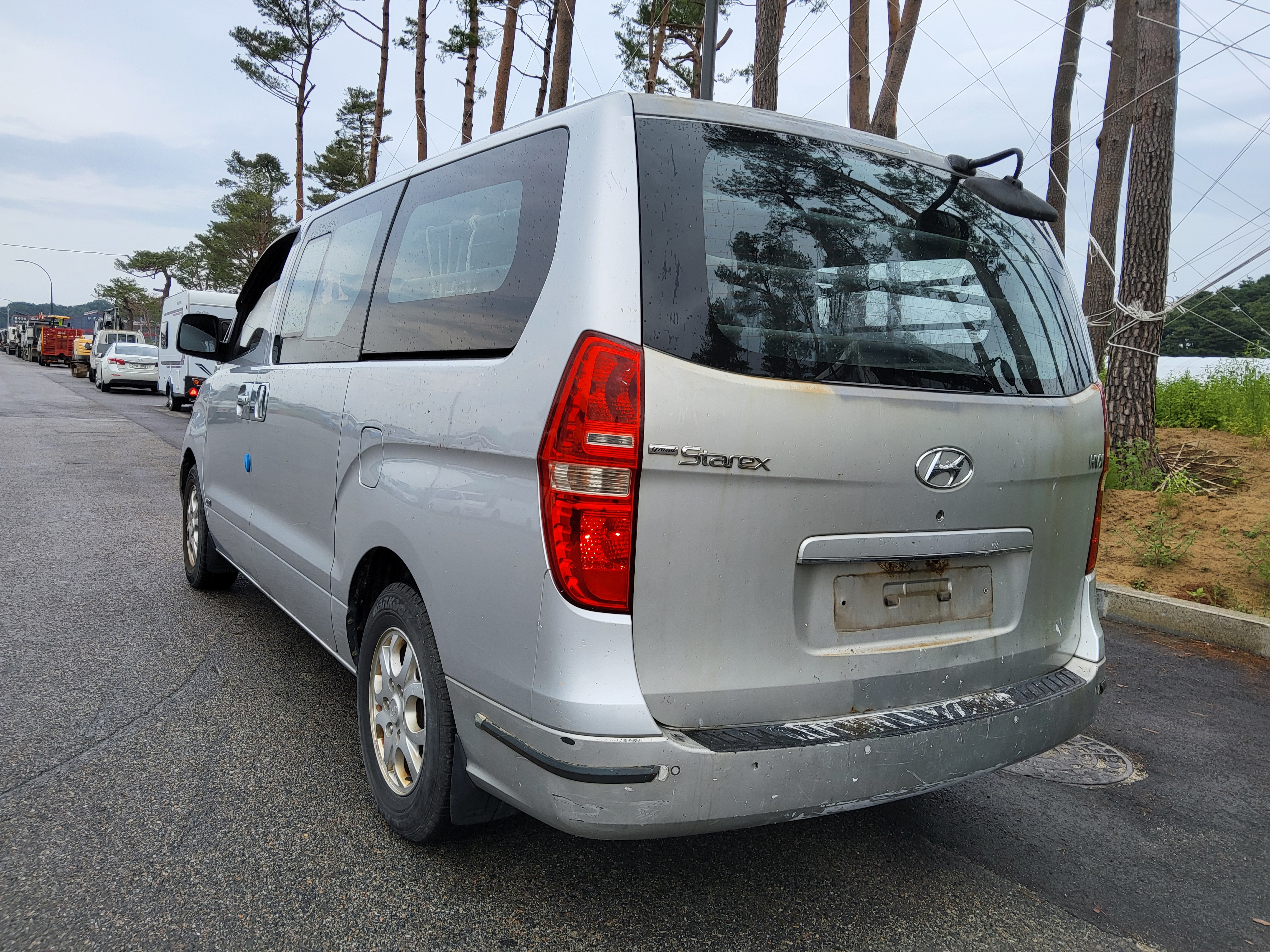 2009 Hyundai Grand Starex