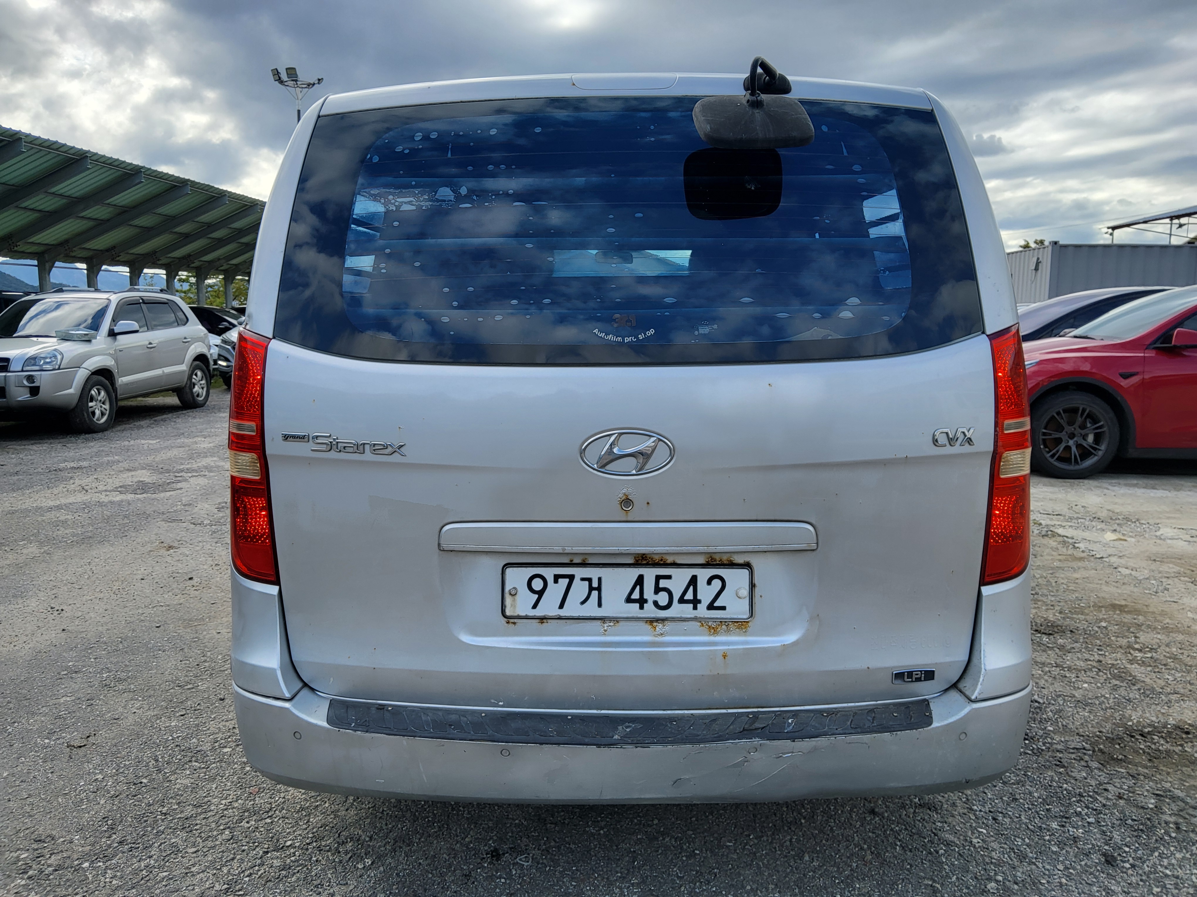 2009 Hyundai Grand Starex