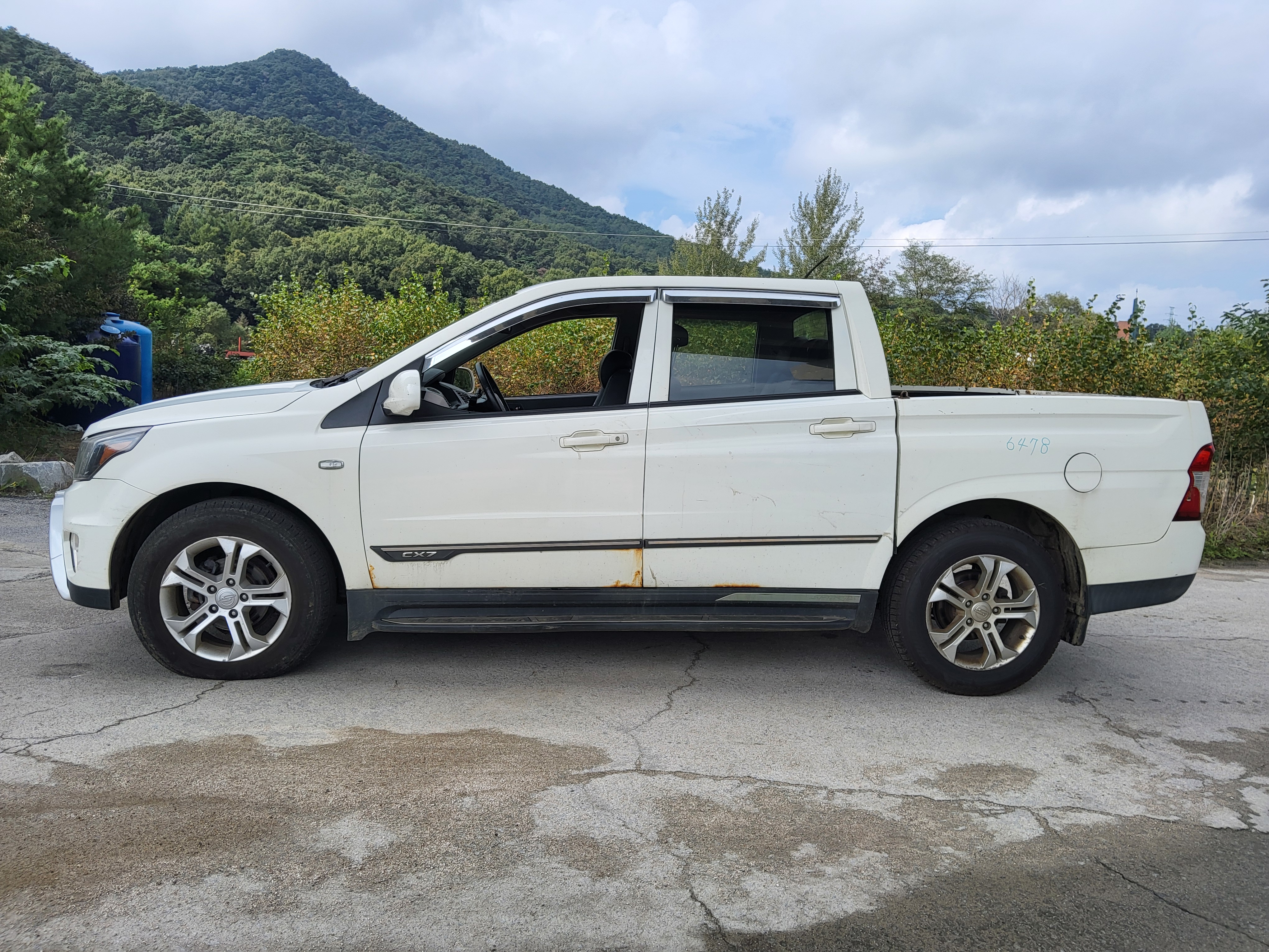 2013 KGM (Ssangyong) Korando Sports