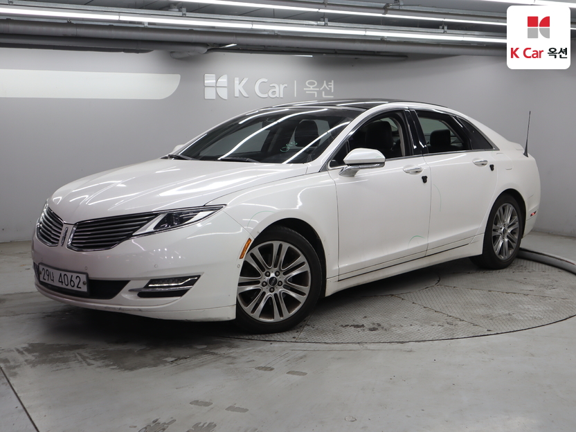 2014 Lincoln New MKZ