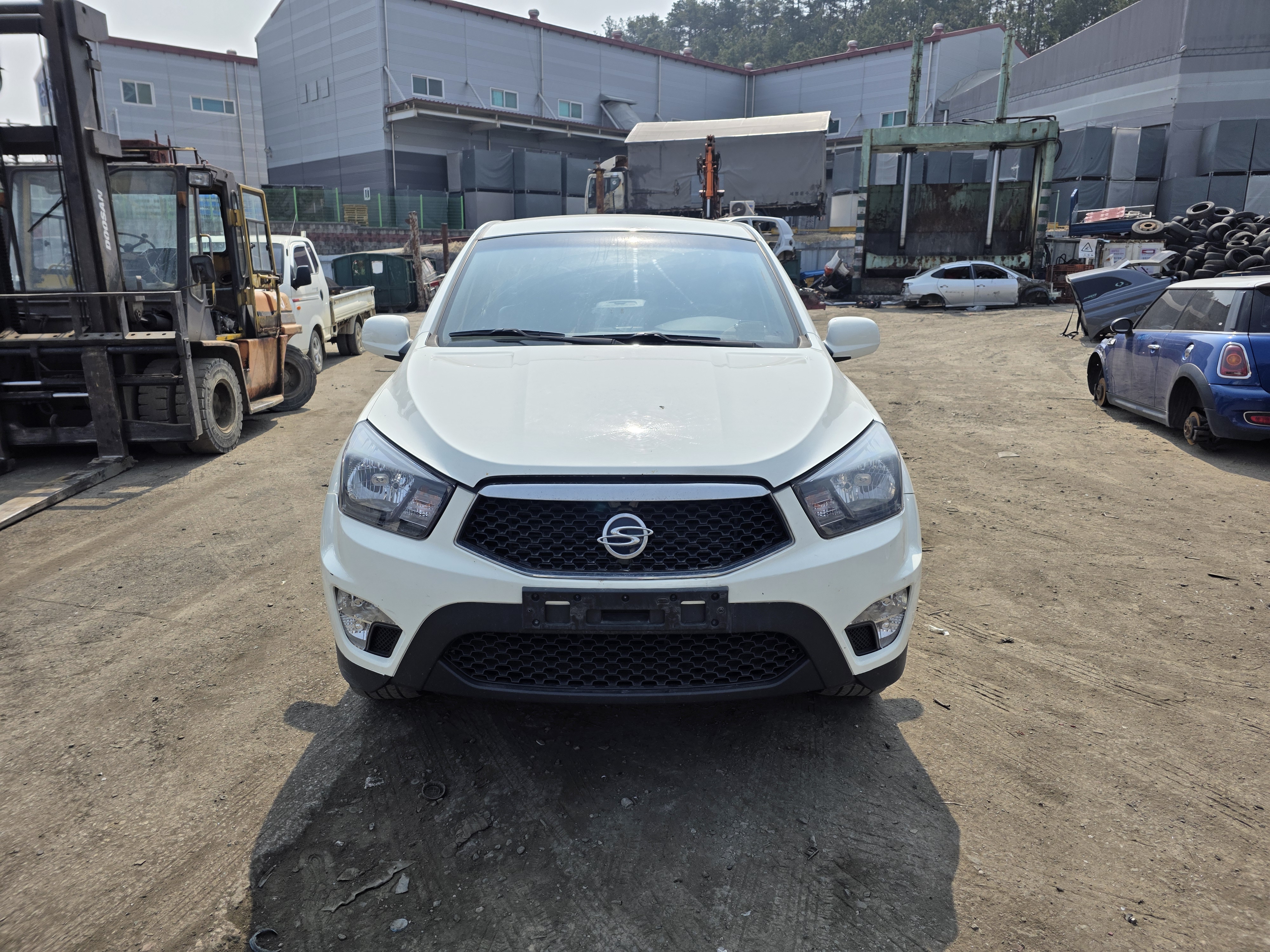 2013 KGM (Ssangyong) Korando Sports