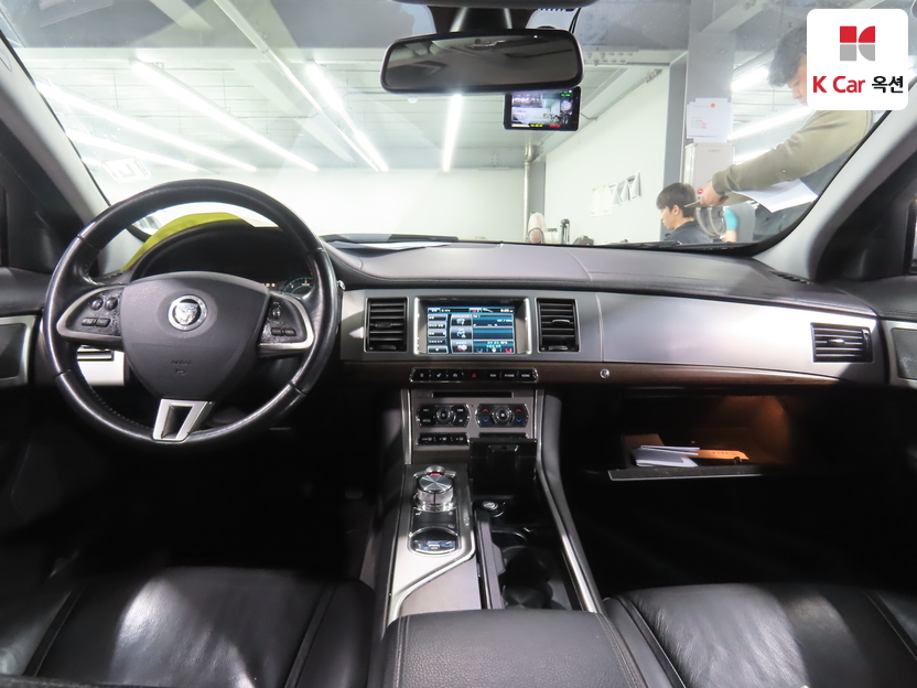 2012 Jaguar New XF