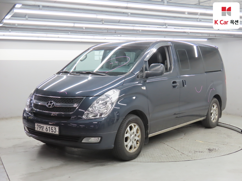 2015 Hyundai Grand Starex