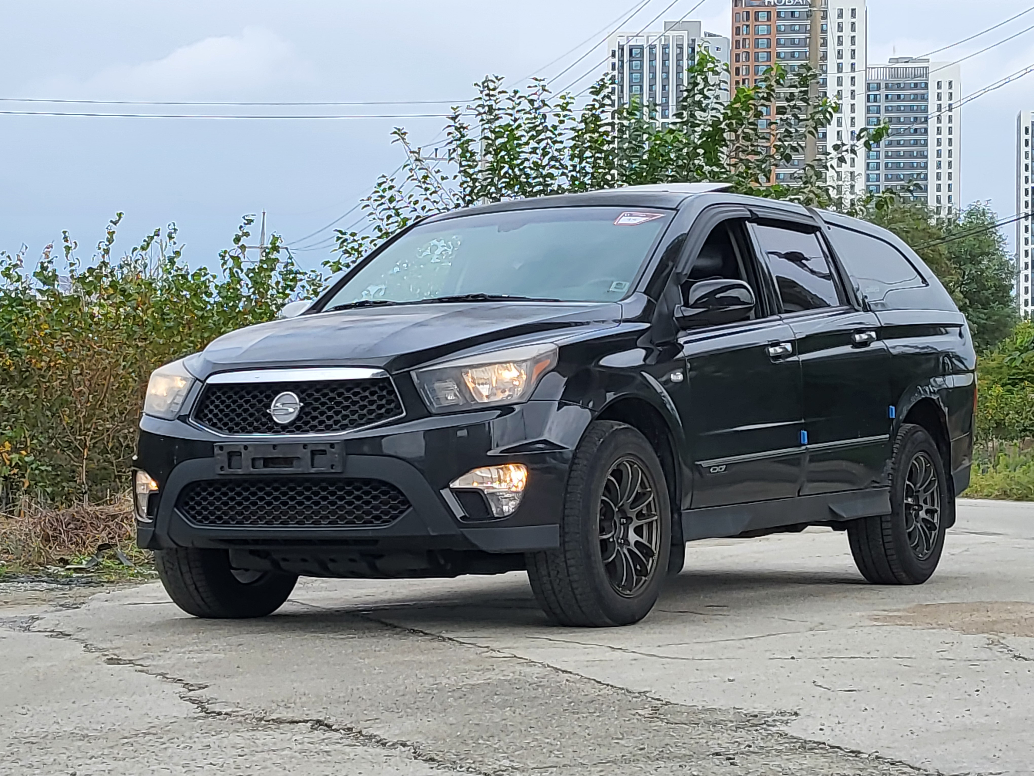 2013 KGM (Ssangyong) Korando Sports