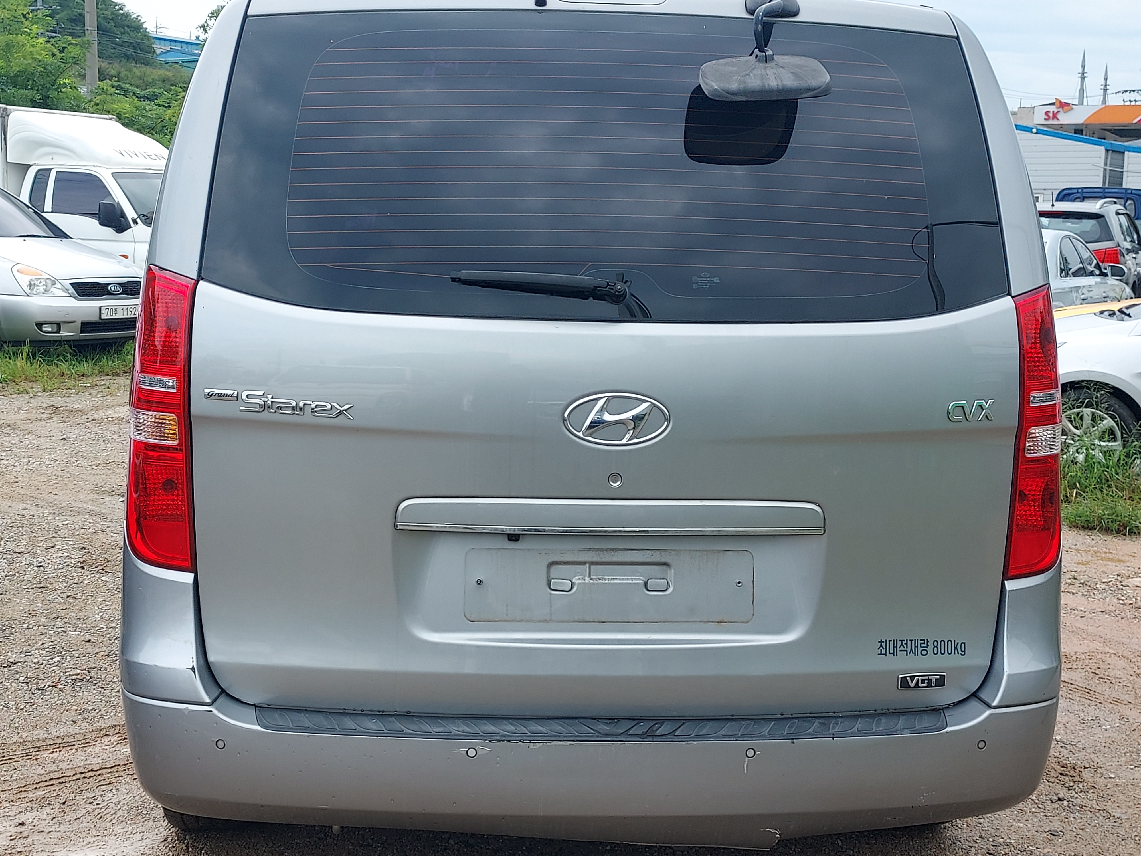 2011 Hyundai Grand Starex
