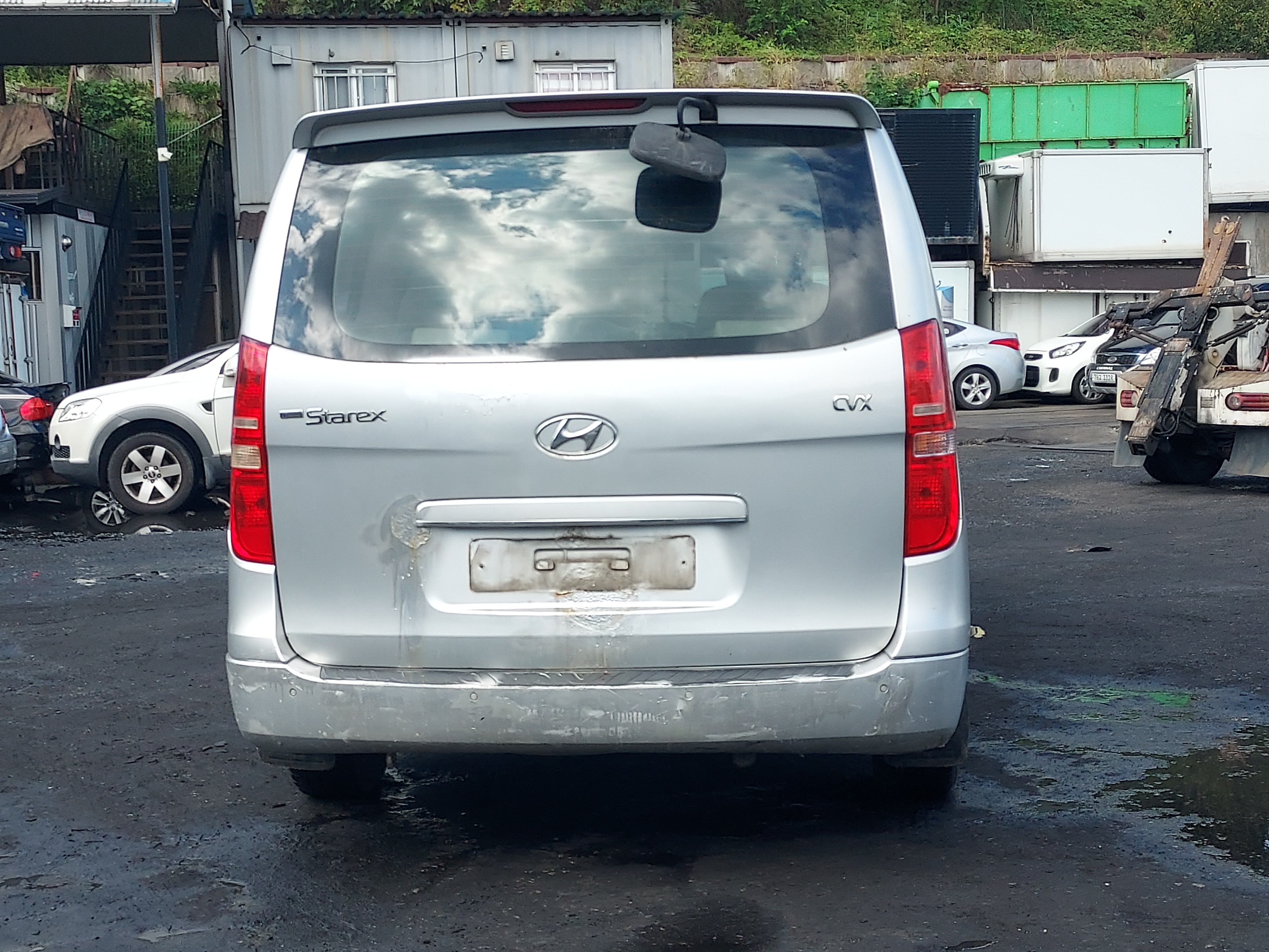 2009 Hyundai Grand Starex