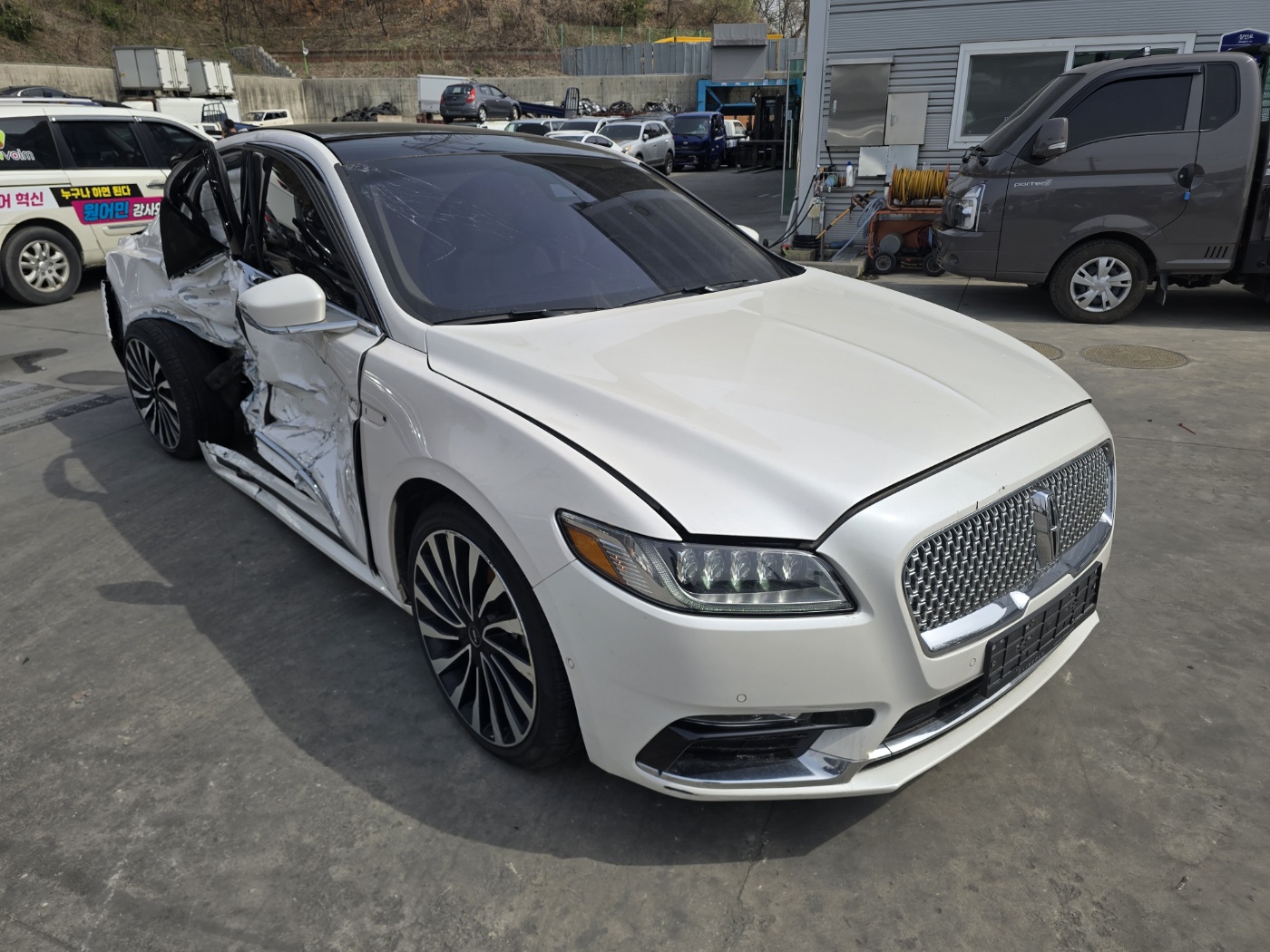2018 Lincoln Continental 10th Gen
