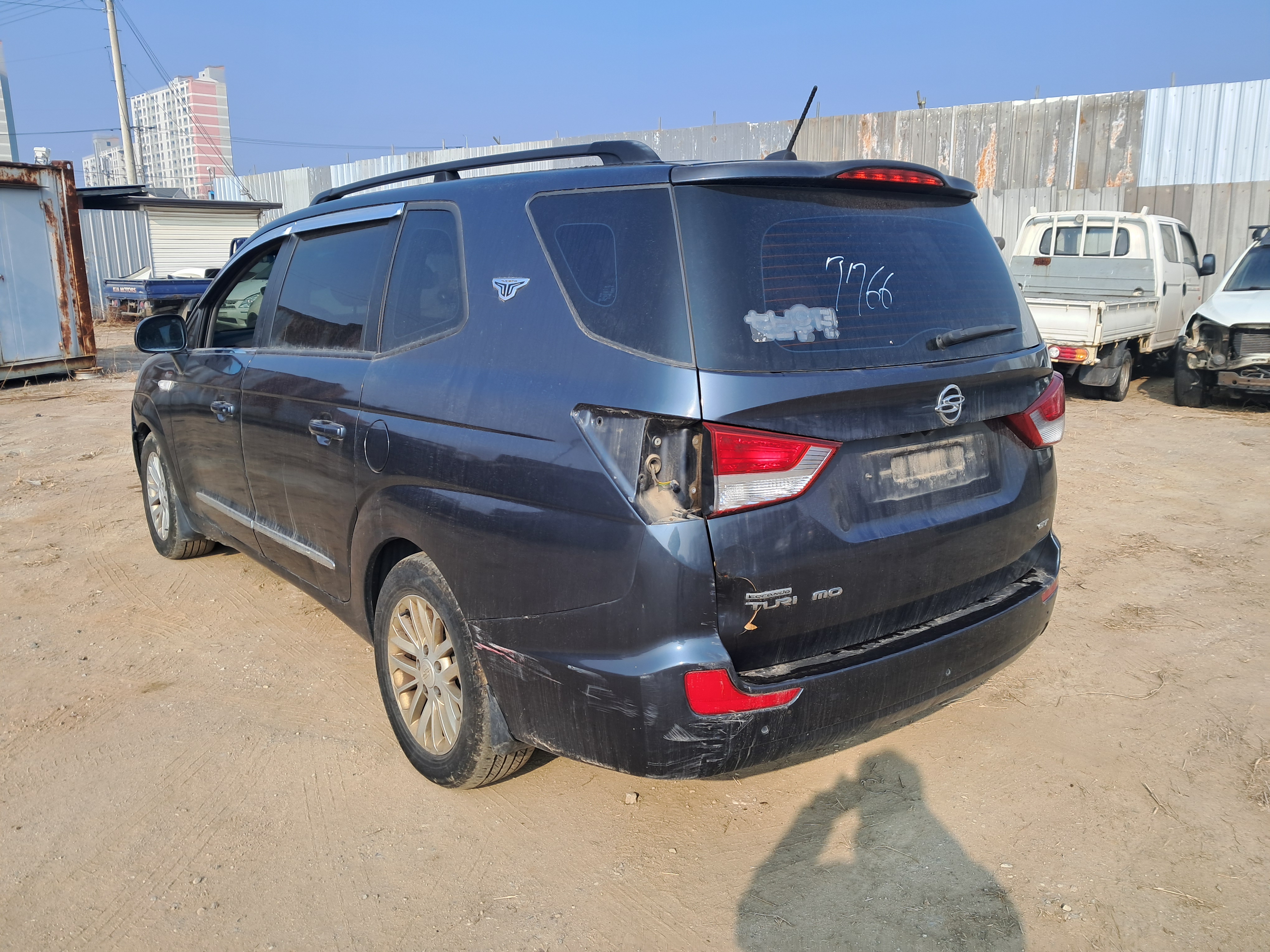 2014 KGM (Ssangyong) Korando Turismo