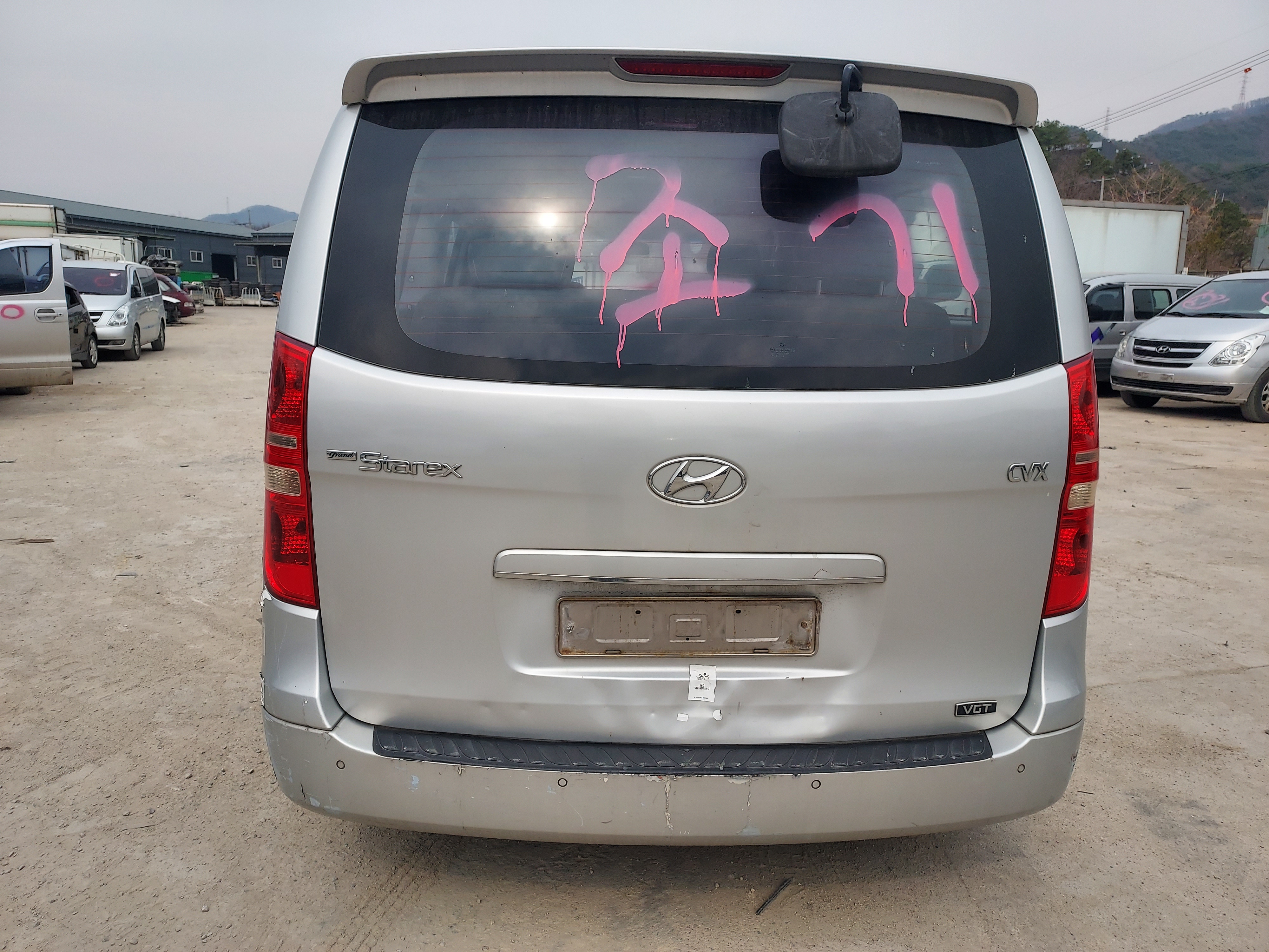 2009 Hyundai Grand Starex