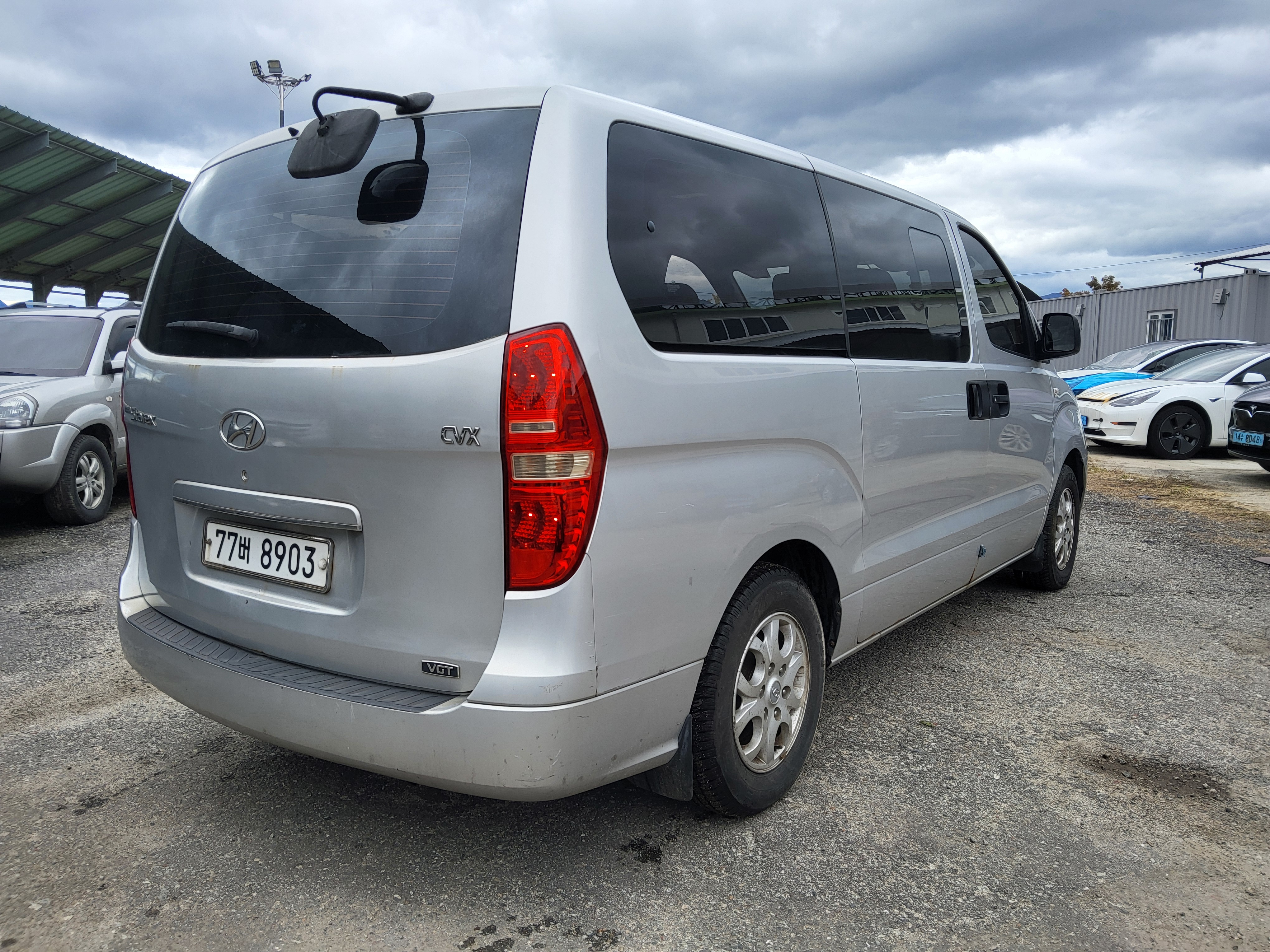 2009 Hyundai Grand Starex