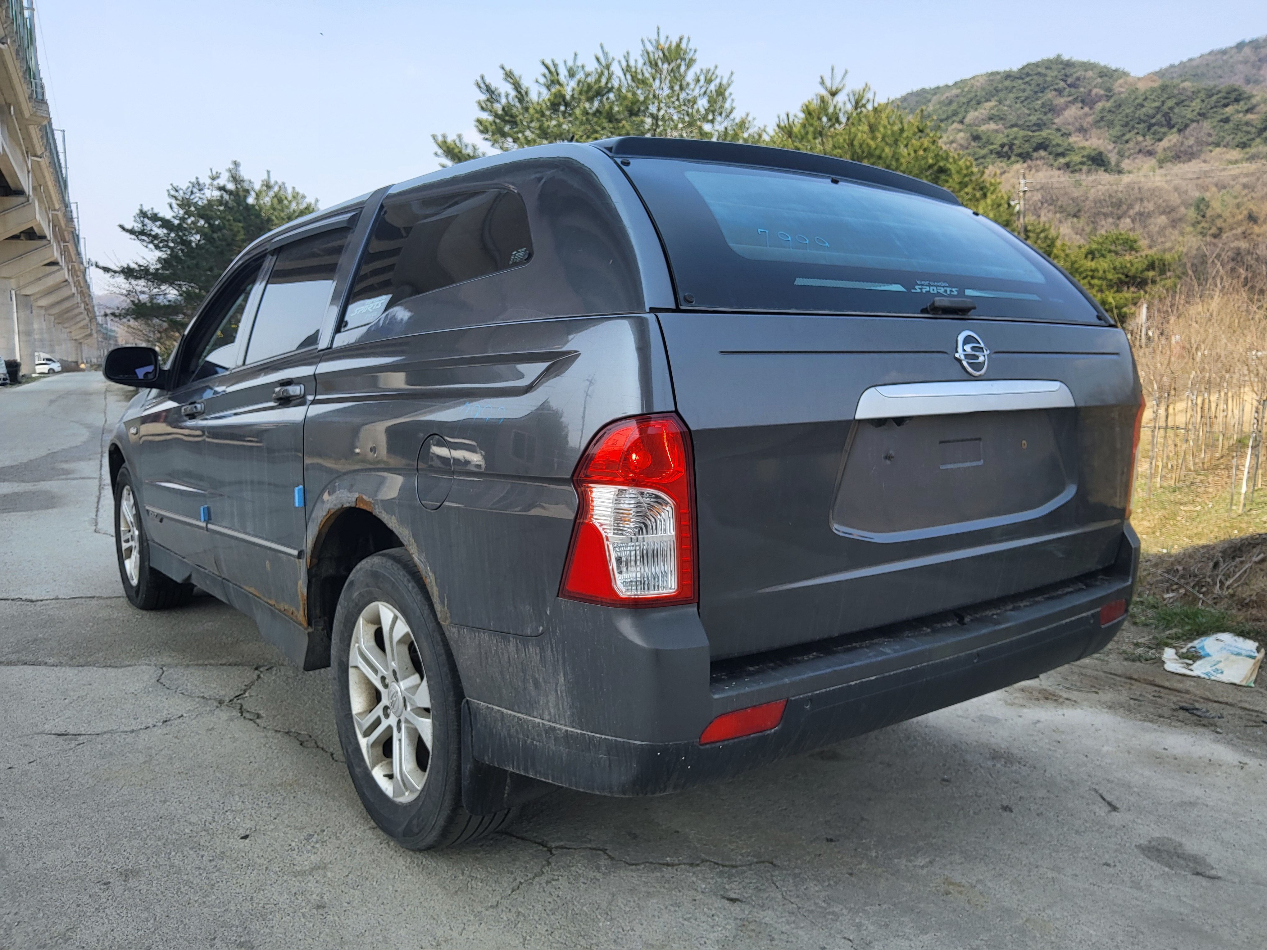 2012 KGM (Ssangyong) Korando Sports