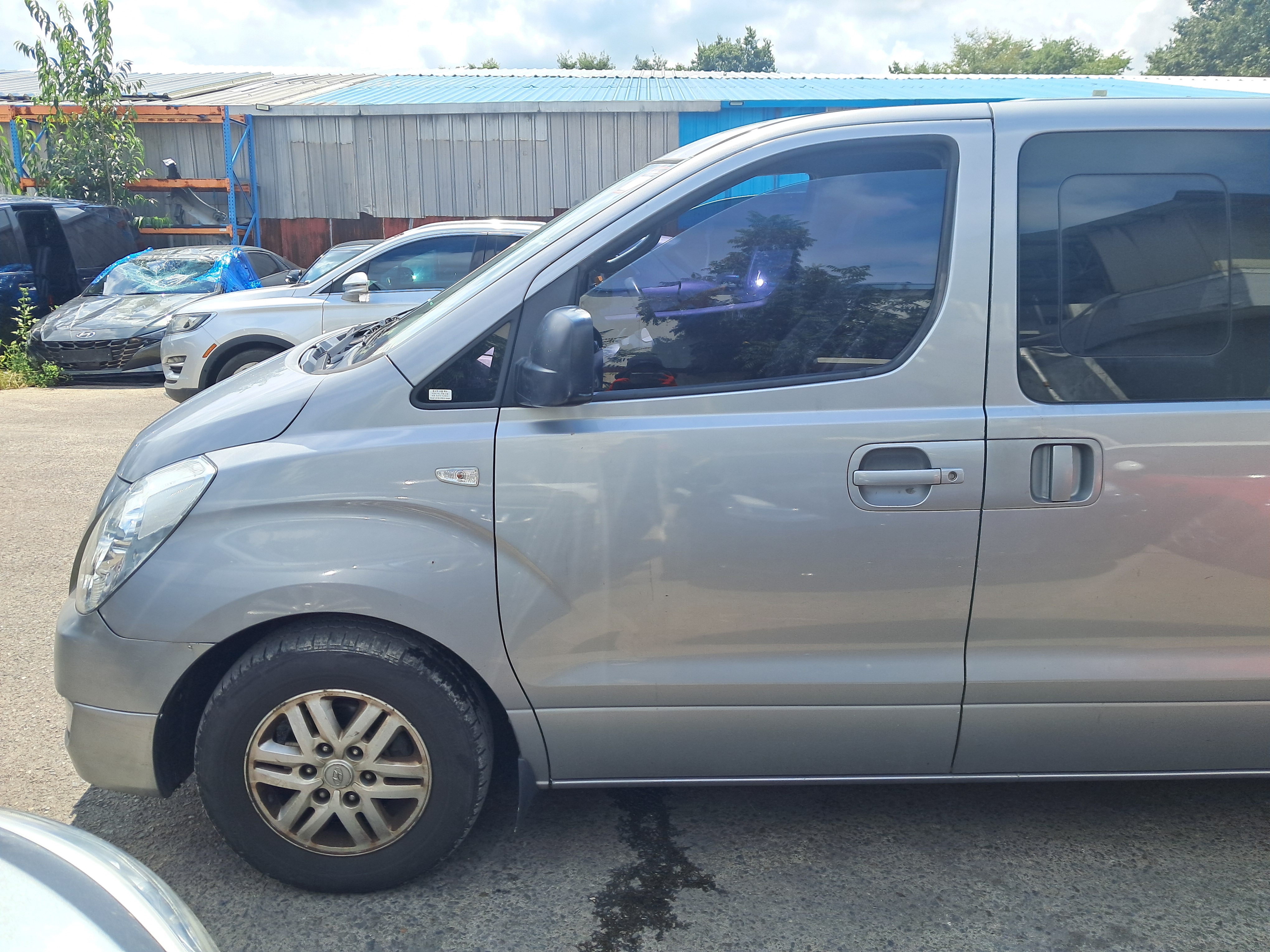 2016 Hyundai Grand Starex