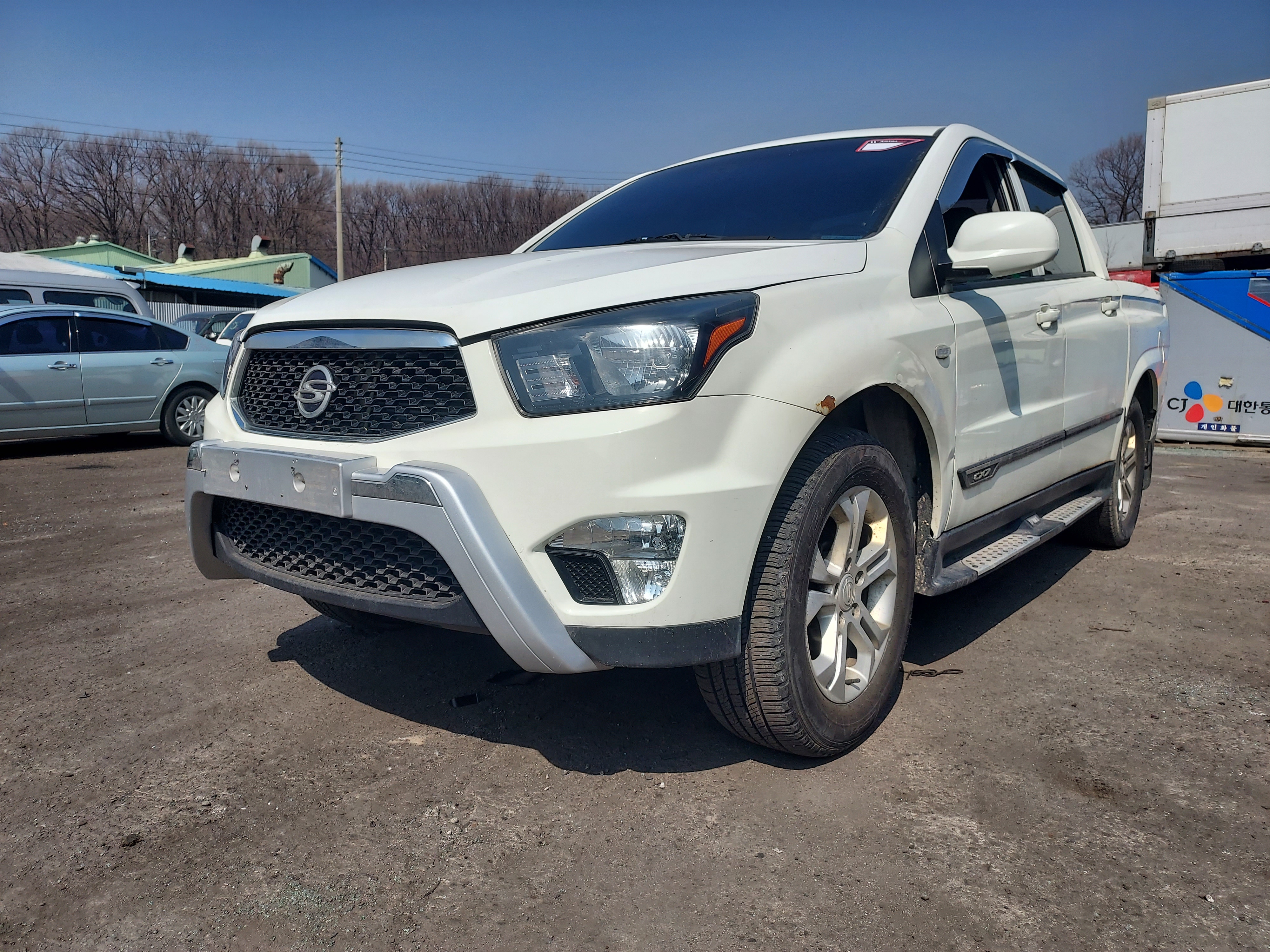 2013 KGM (Ssangyong) Korando Sports