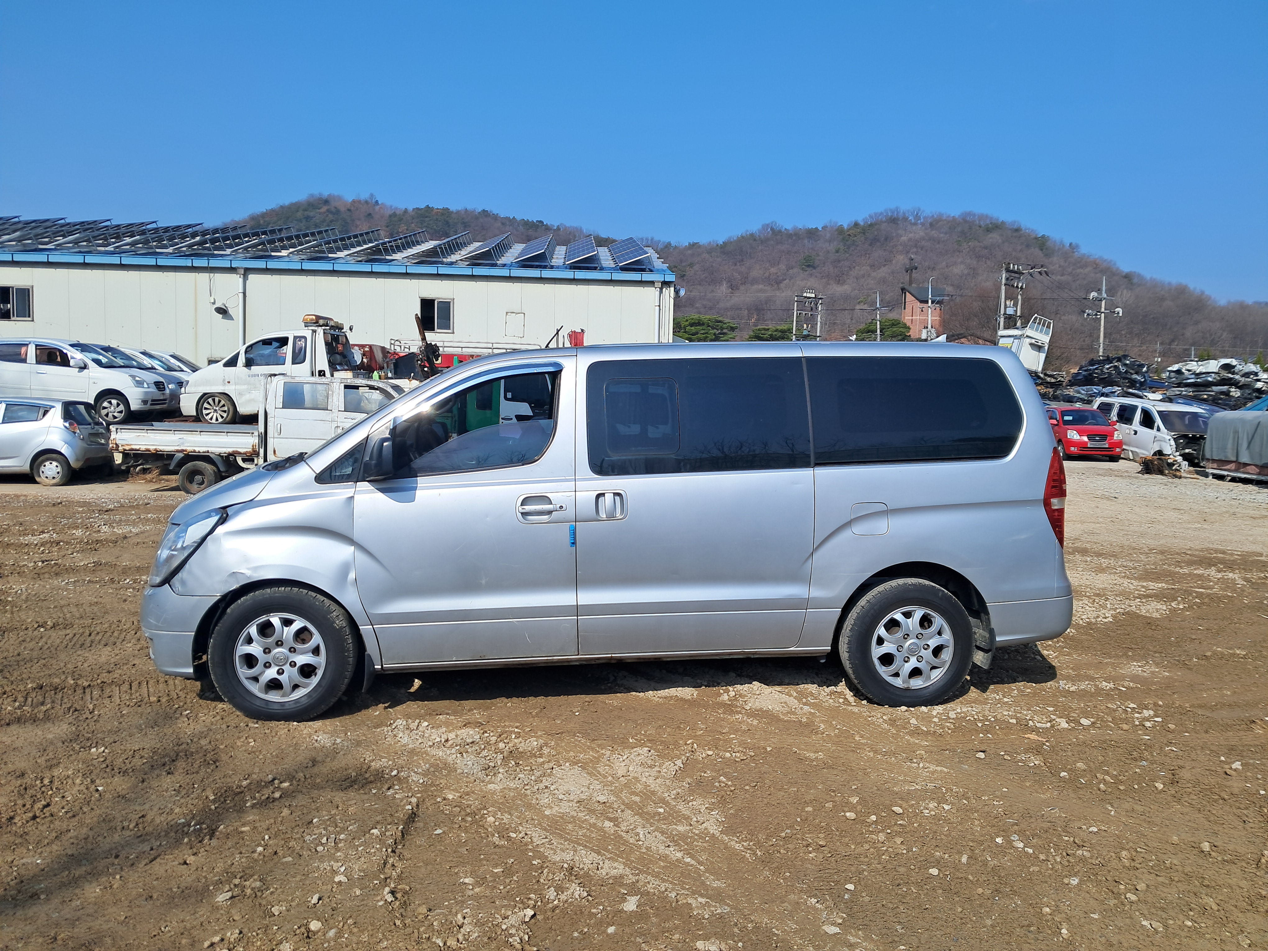 2009 Hyundai Grand Starex