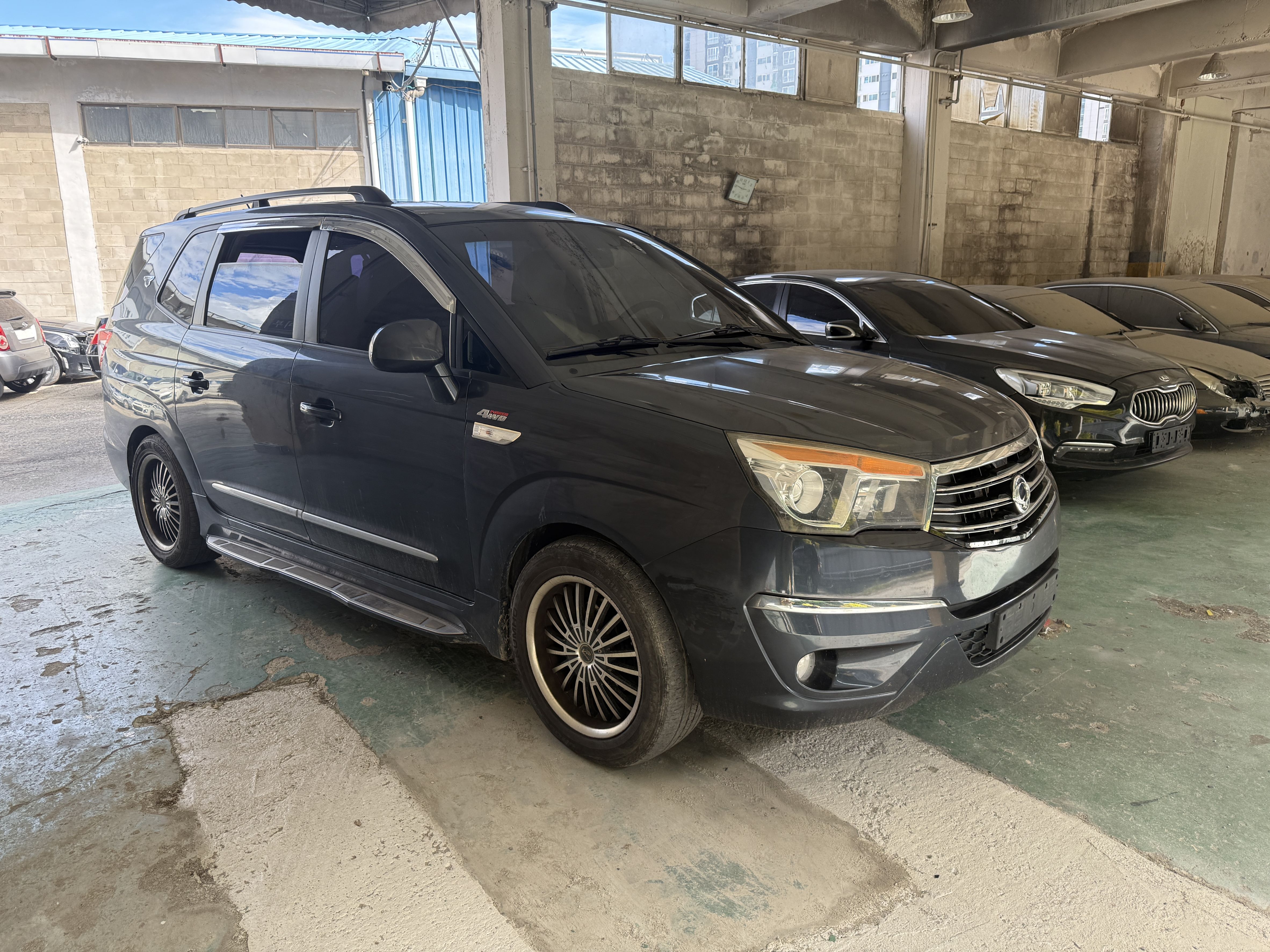 2014 KGM (Ssangyong) Korando Turismo