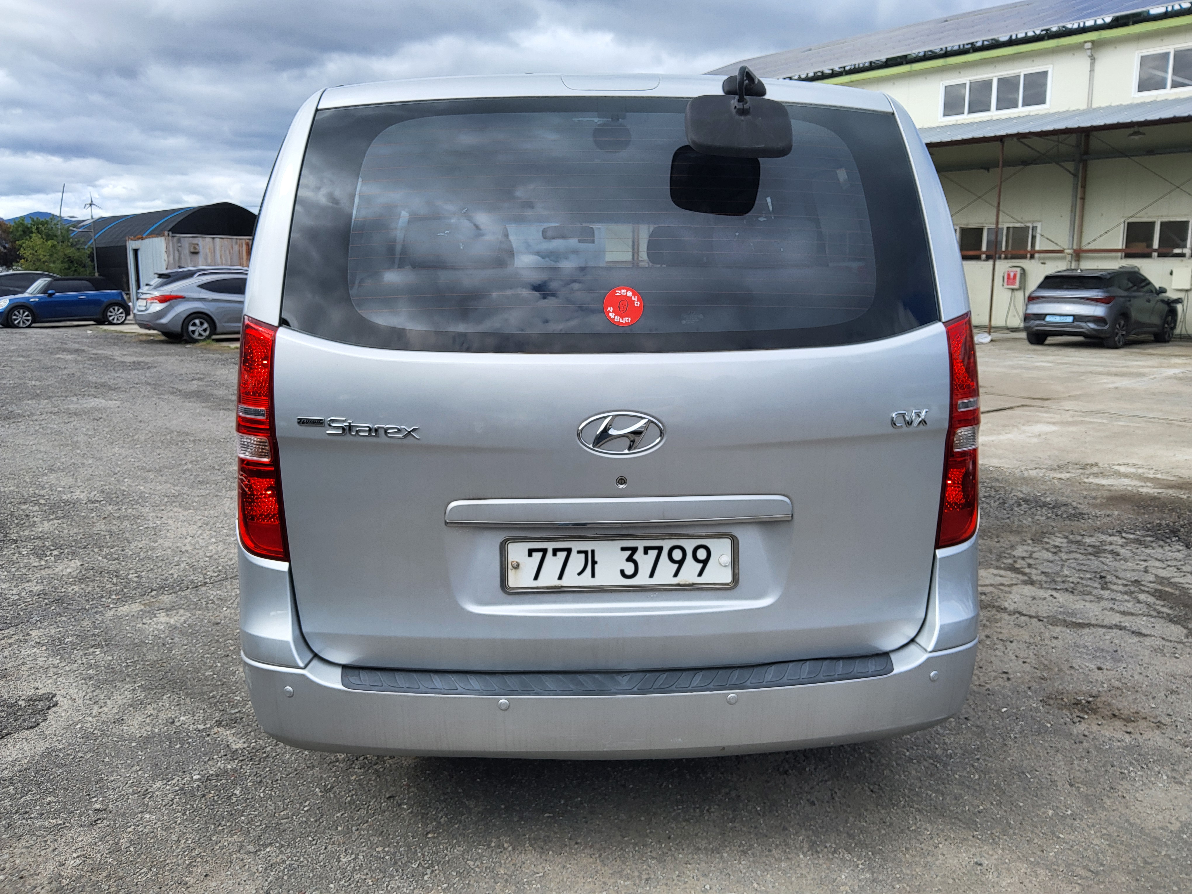 2008 Hyundai Grand Starex