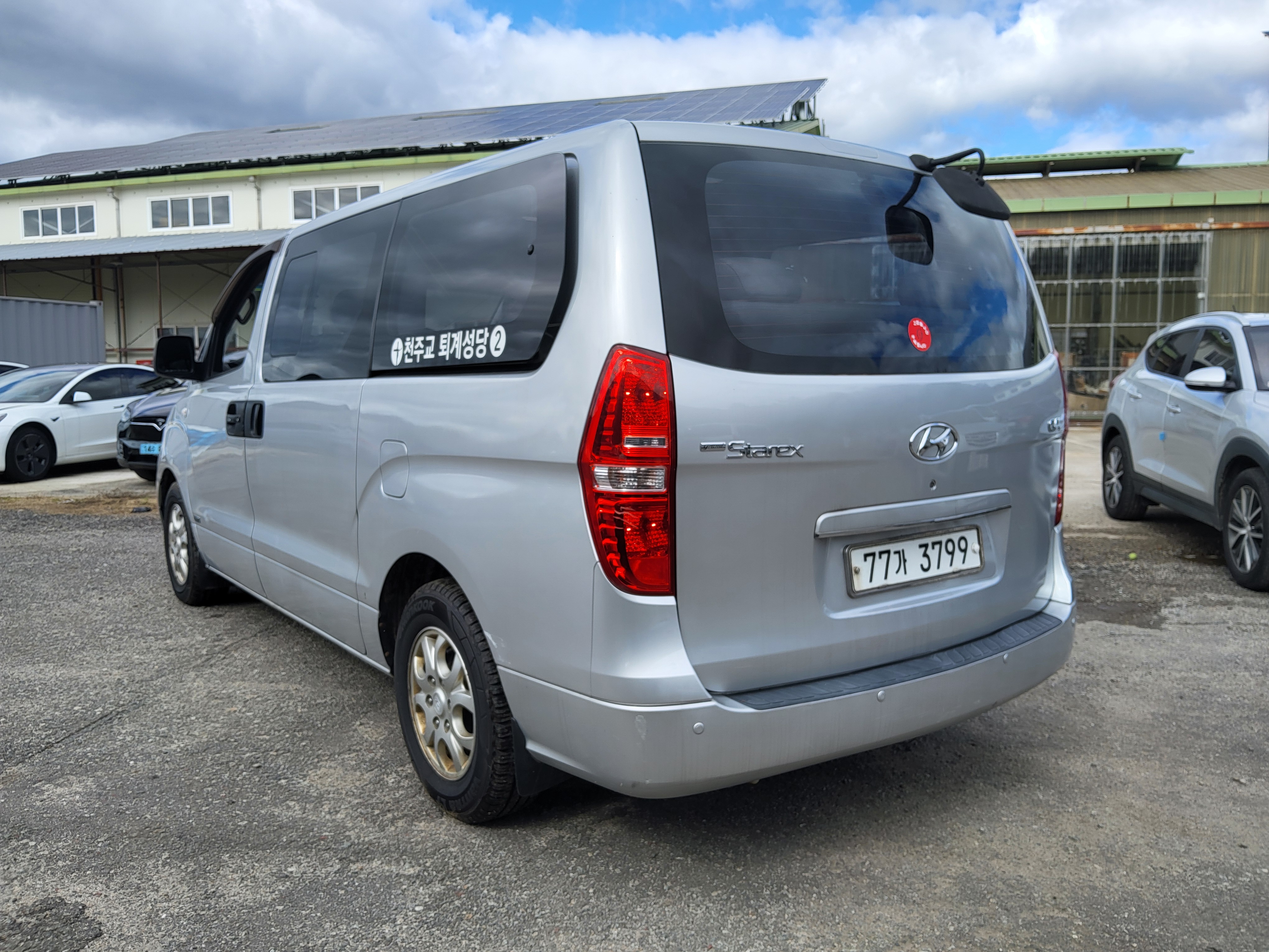 2008 Hyundai Grand Starex