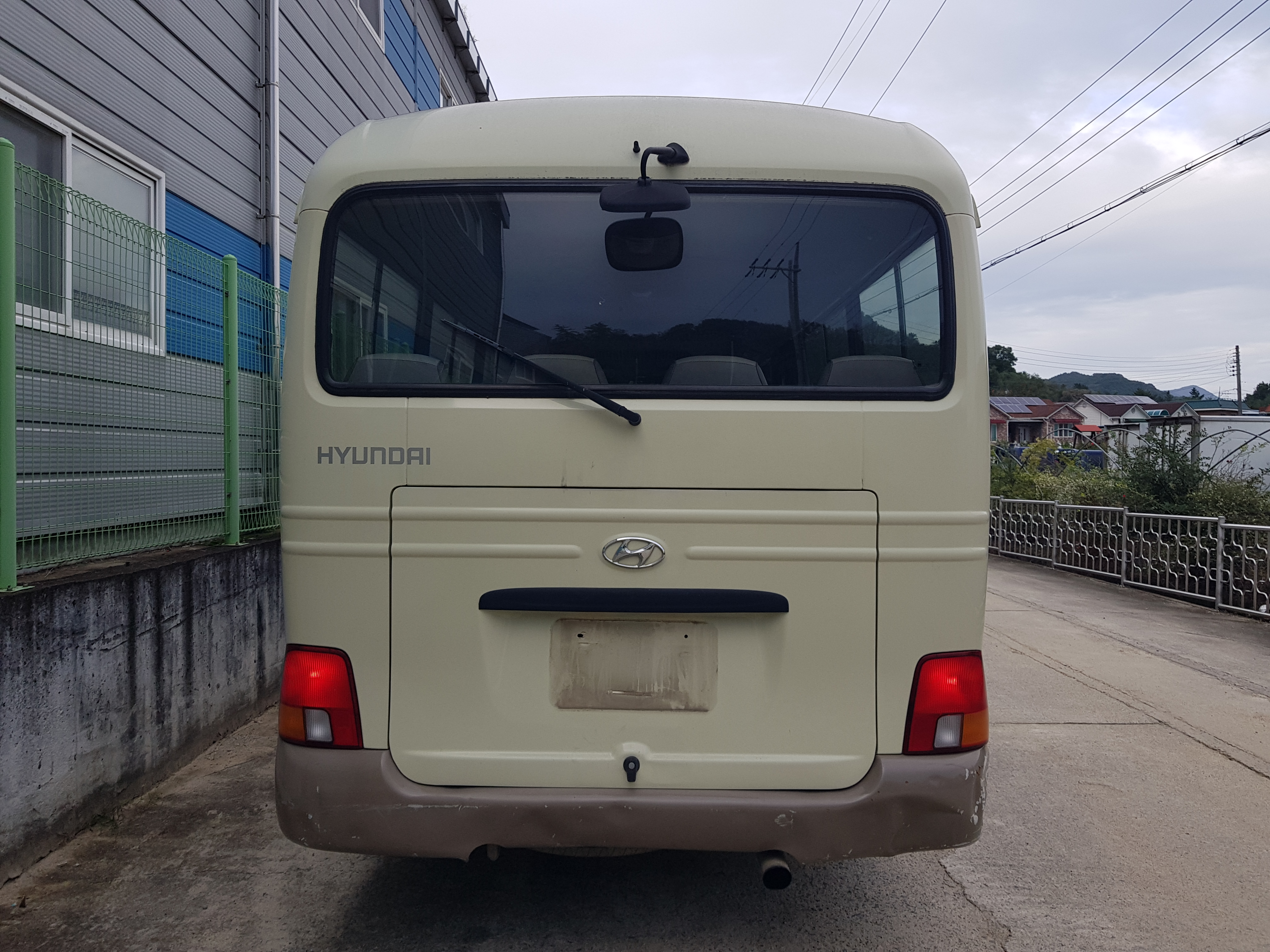 2006 Hyundai e-County(Short)