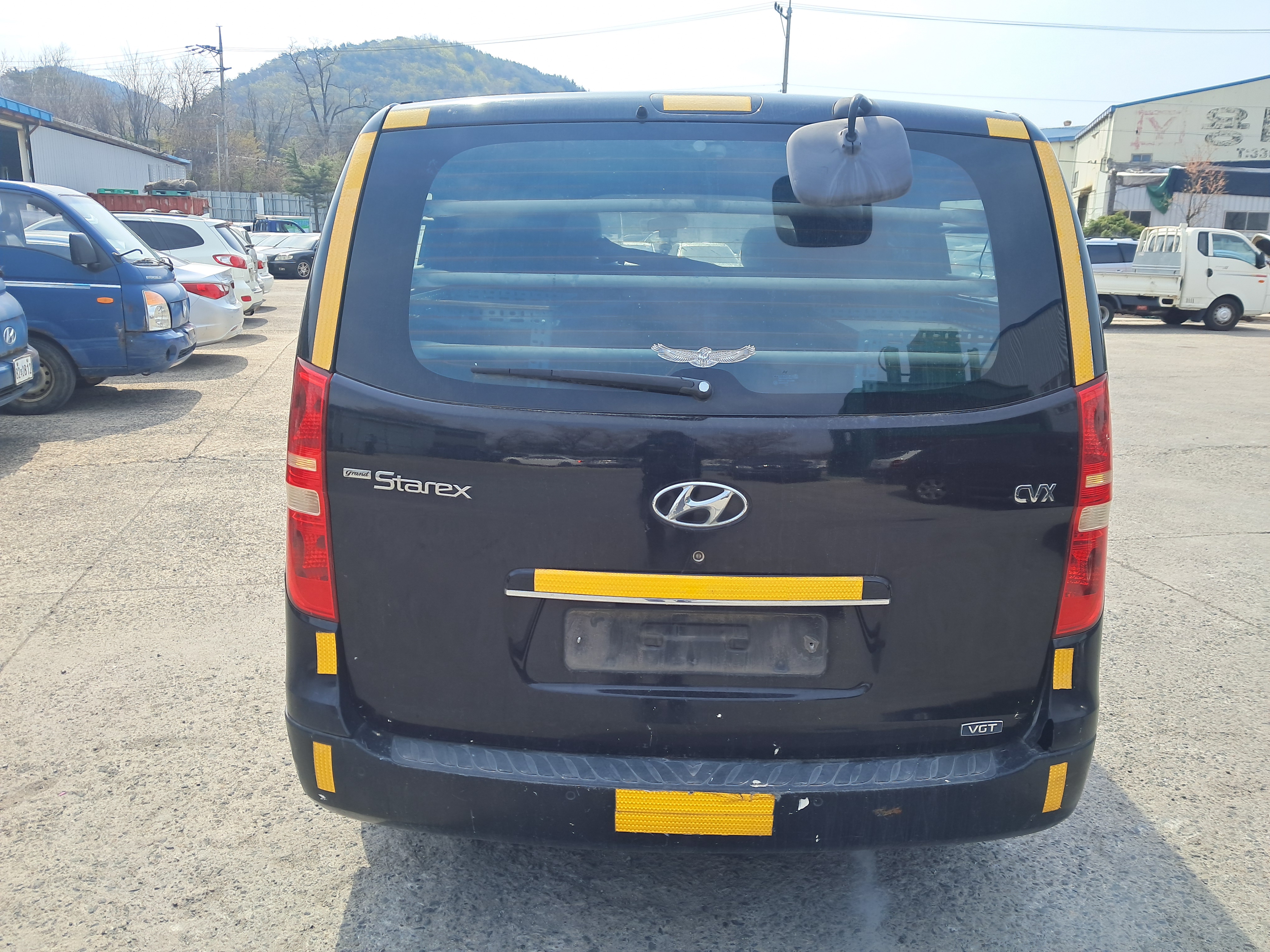 2010 Hyundai Grand Starex