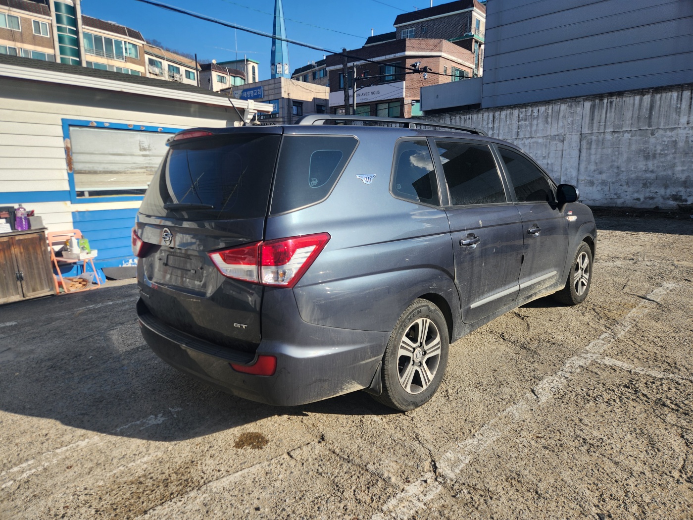 2014 KGM (Ssangyong) Korando Turismo