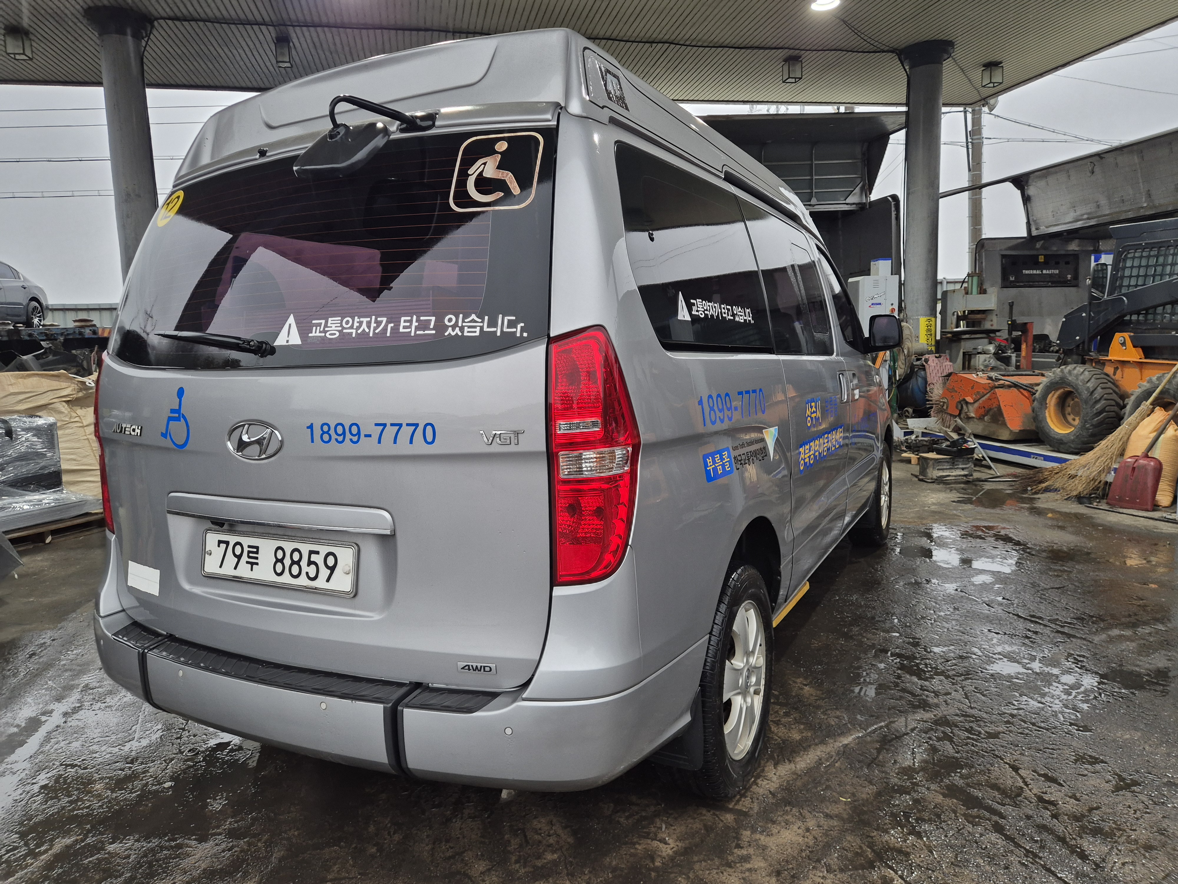 2014 Hyundai Grand Starex