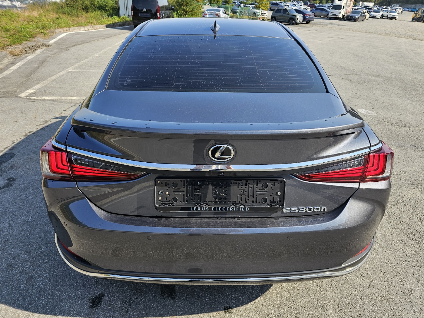 2025 Lexus ES300h 7th Gen