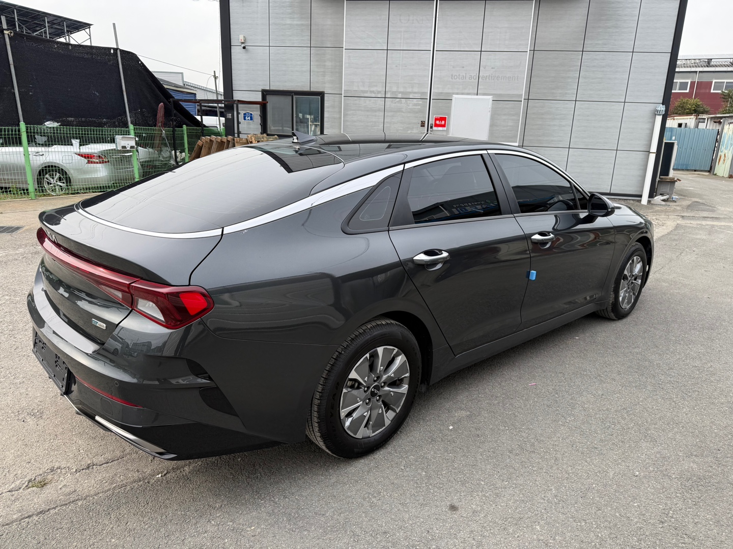 2022 Kia K5 3th Hybrid