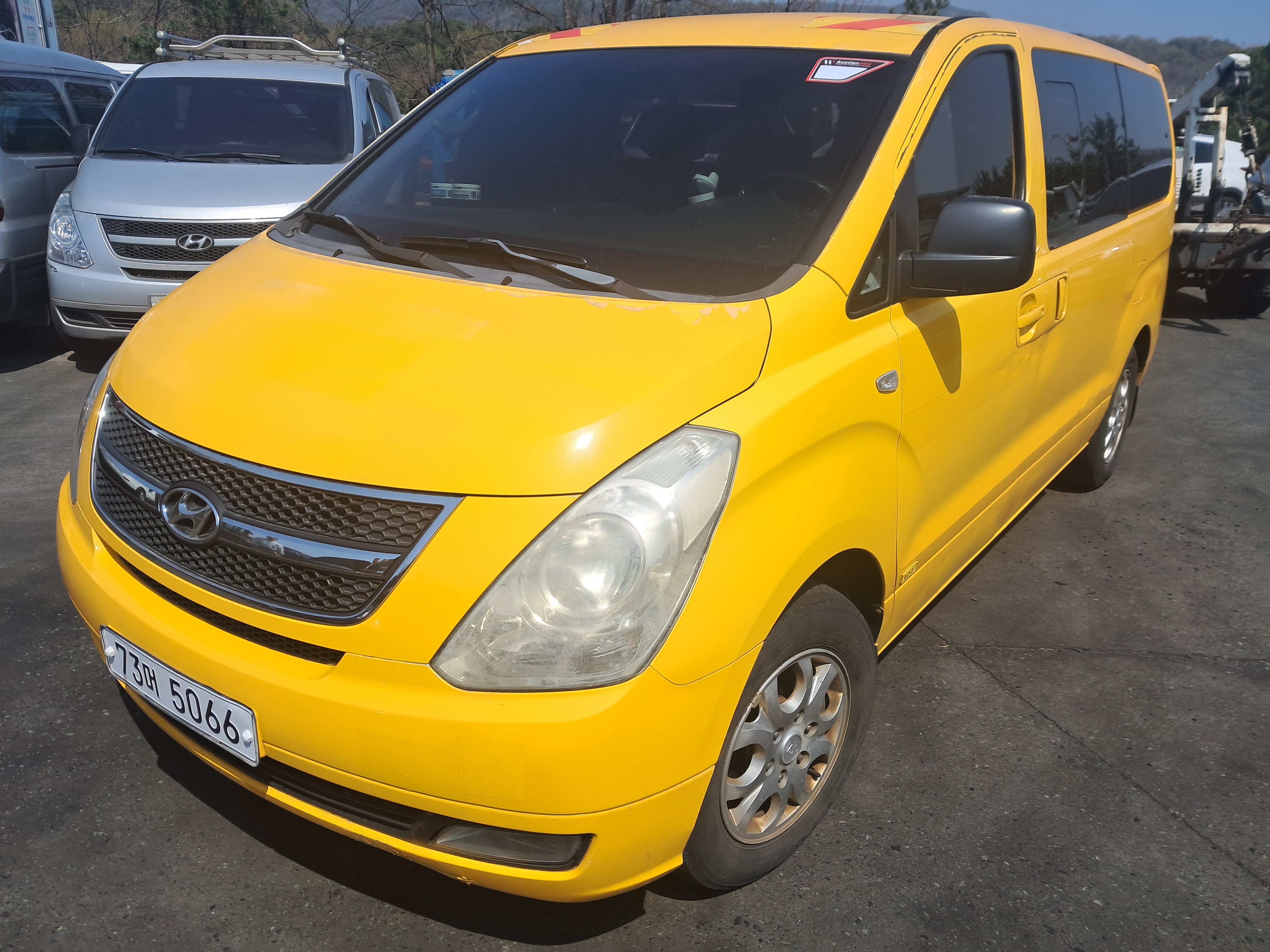 2009 Hyundai Grand Starex