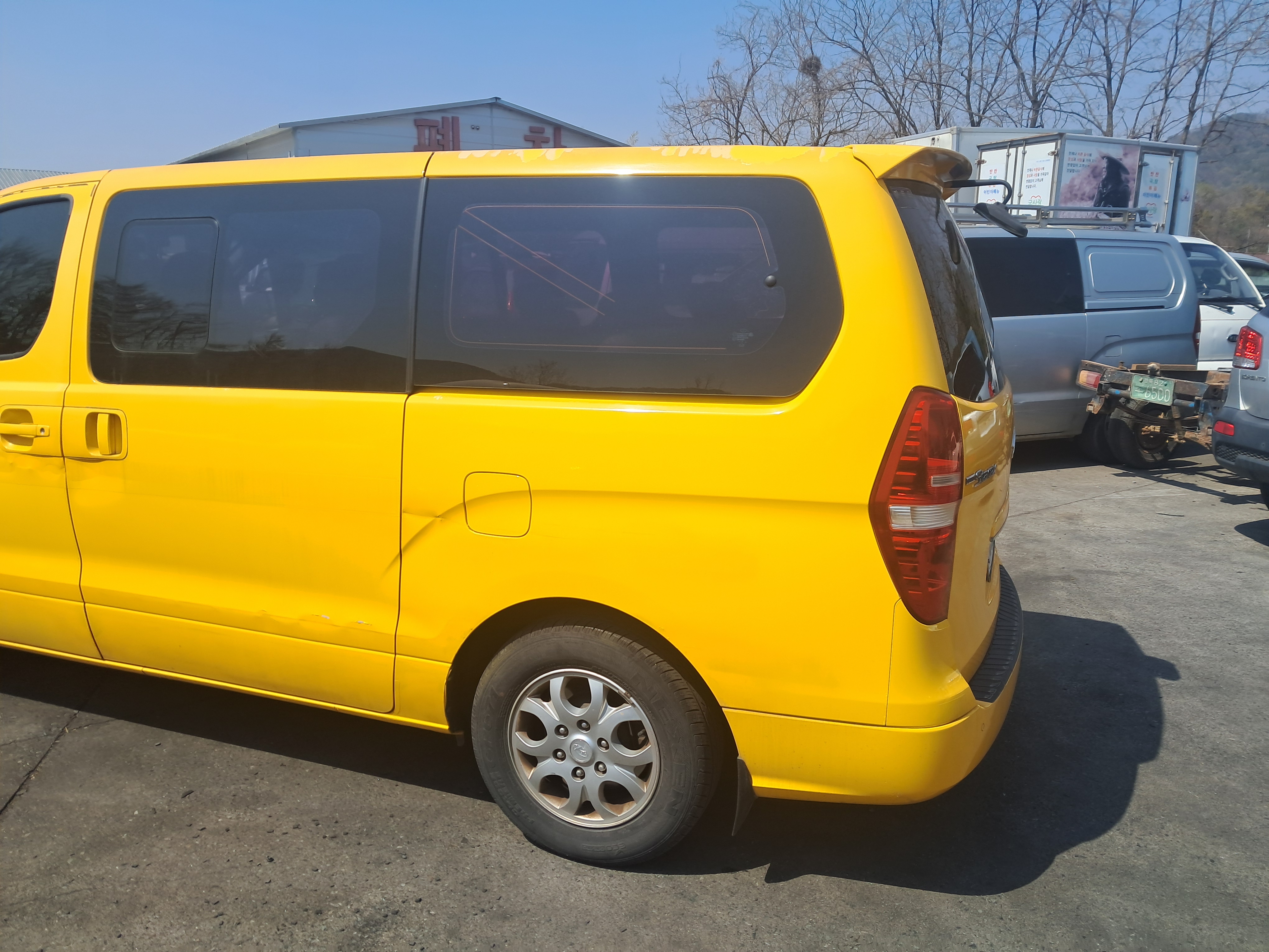 2009 Hyundai Grand Starex